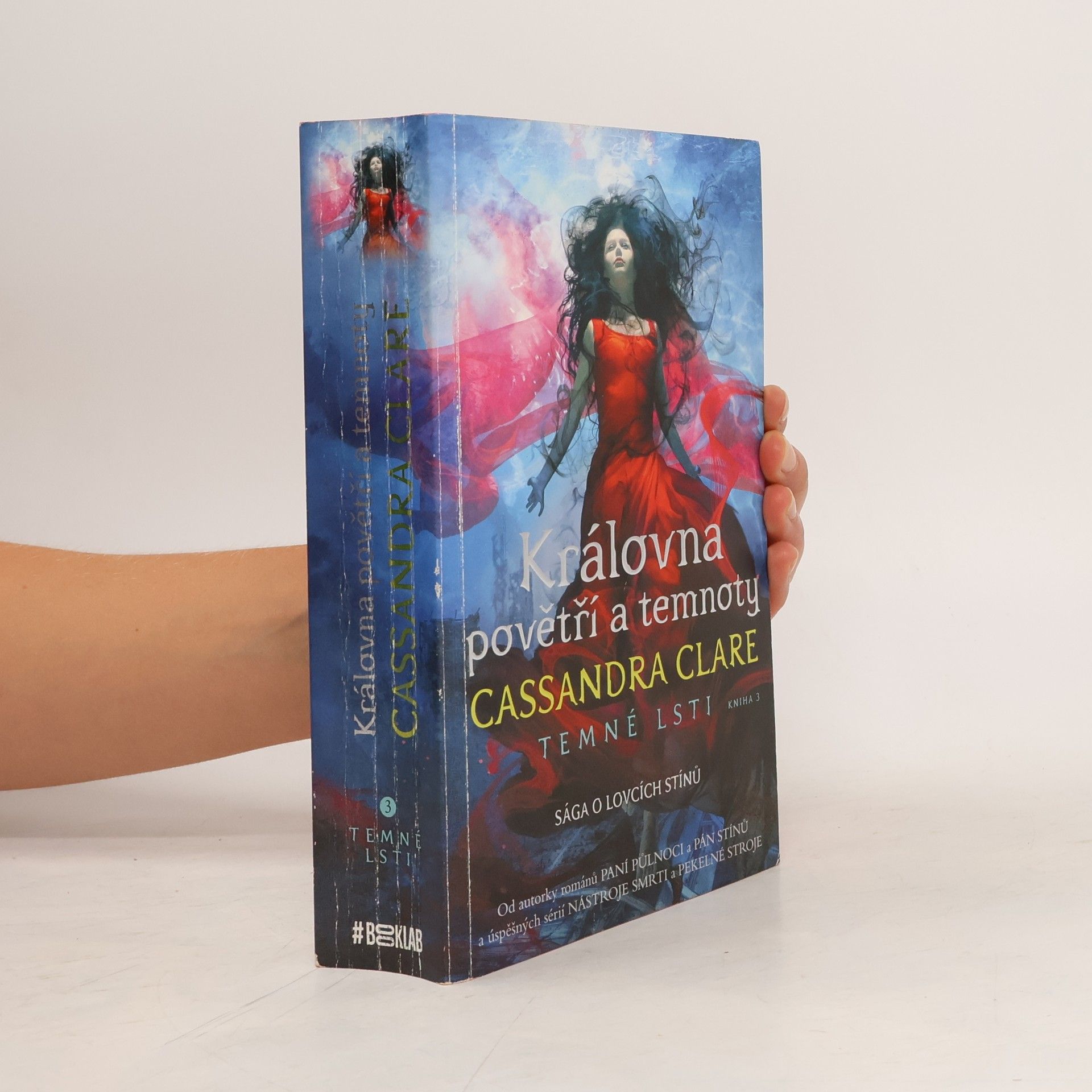Cassandra Clare Královna povětří a temnoty