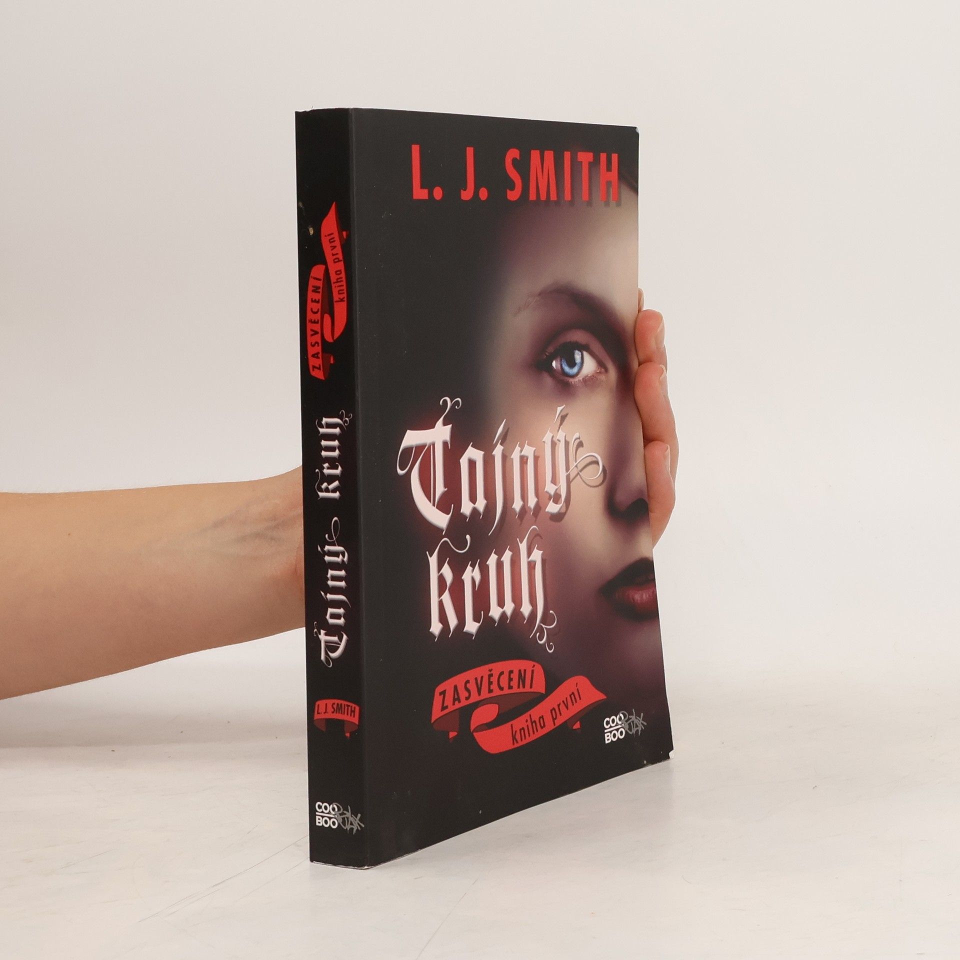 Lisa Jane Smith Tajný kruh. Zasvěcení