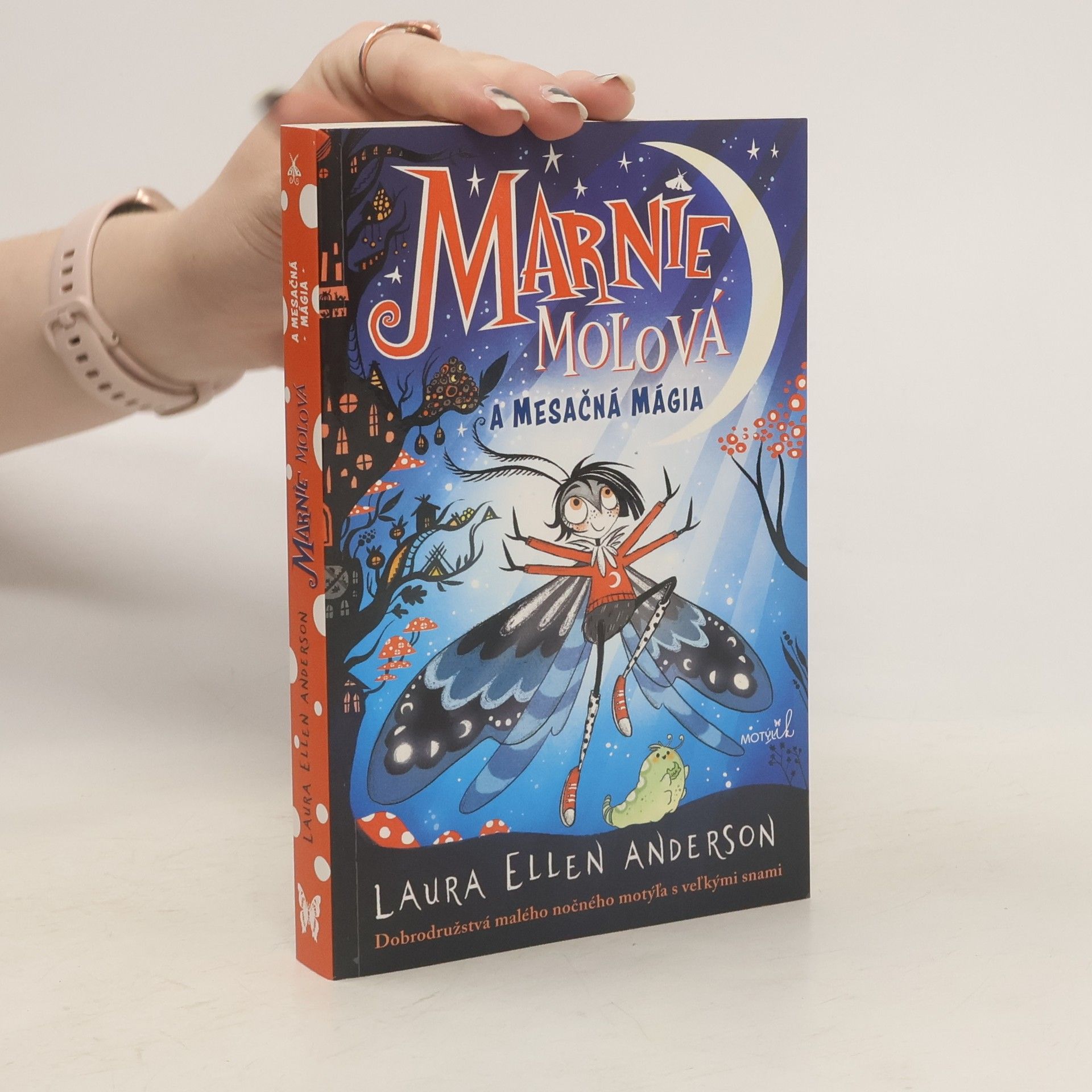 Laura Ellen Anderson Marnie Moľová a mesačná mágia