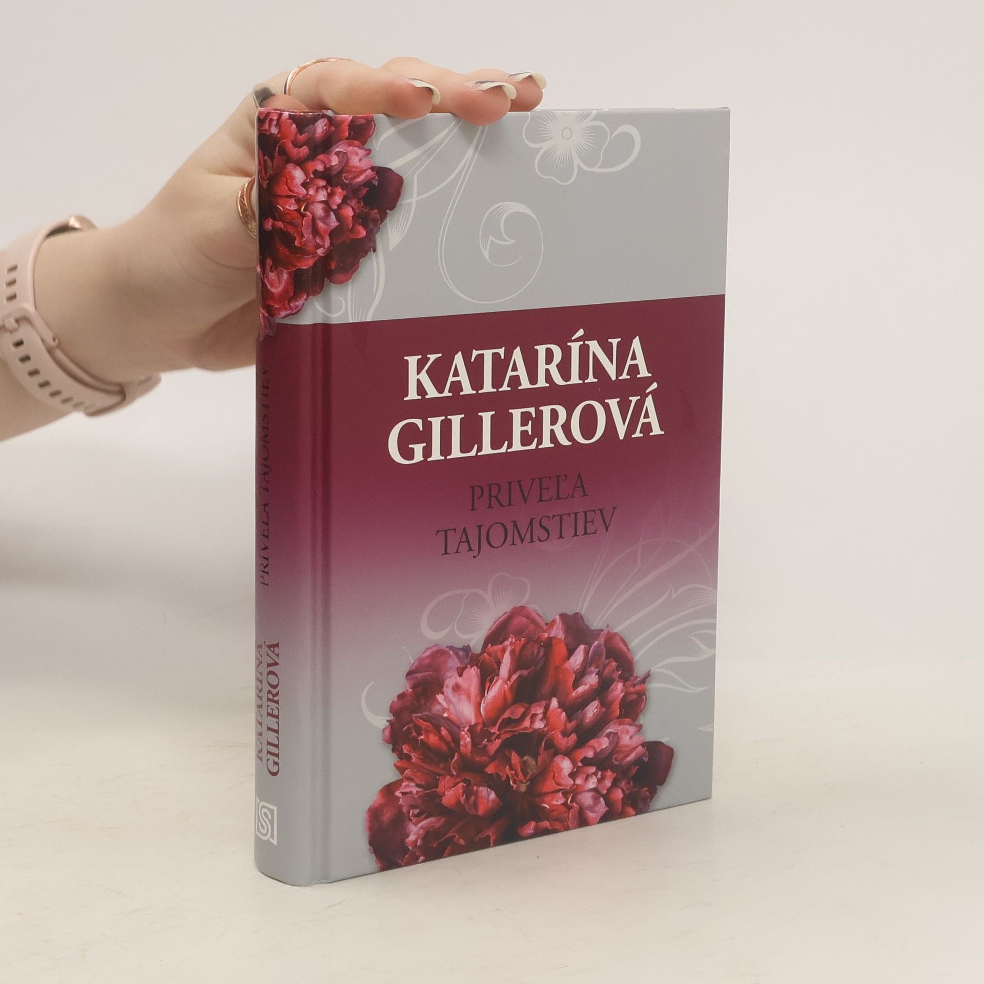 Gillerová Katarína Priveľa tajomstiev