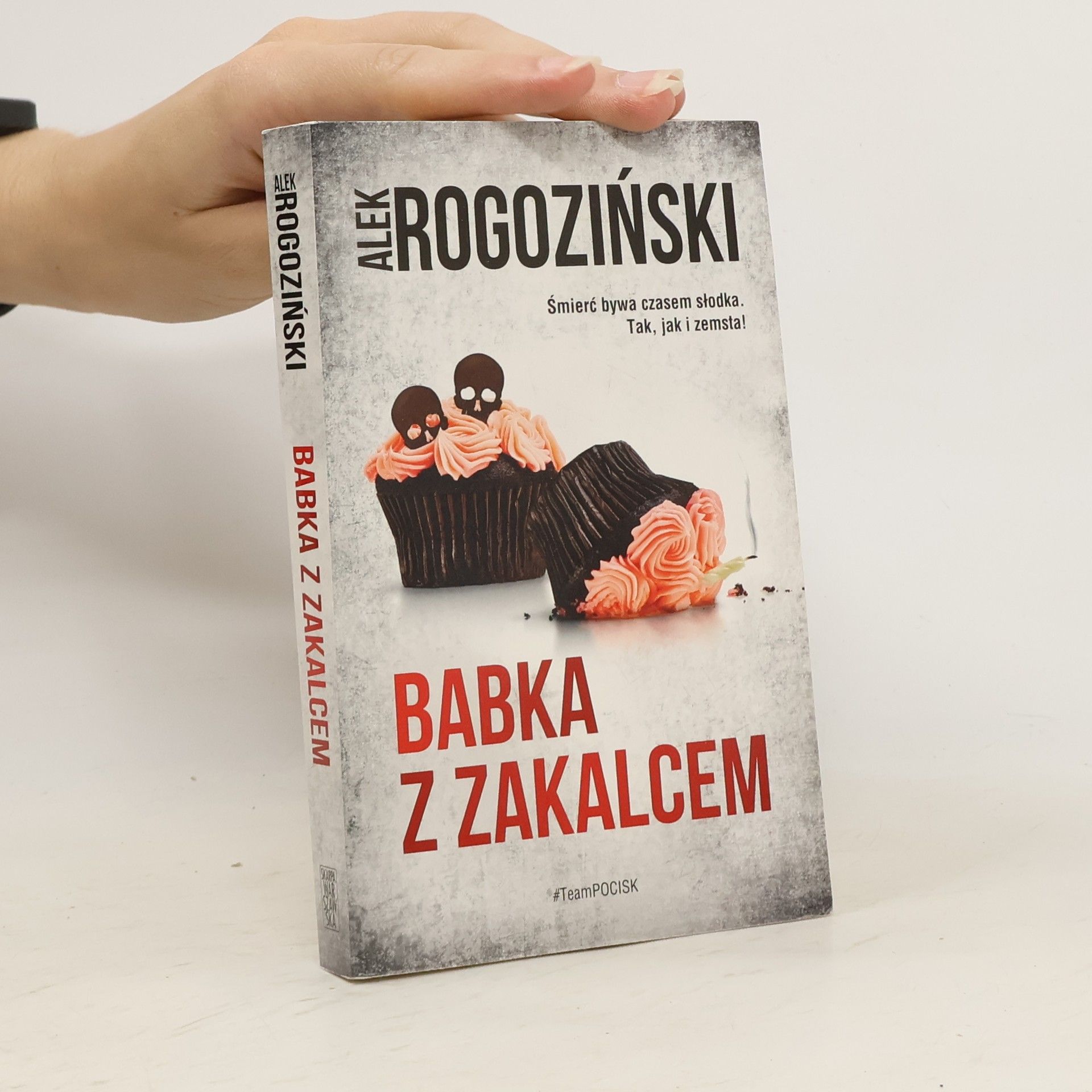 Alek Rogoziński Babka z zakalcem