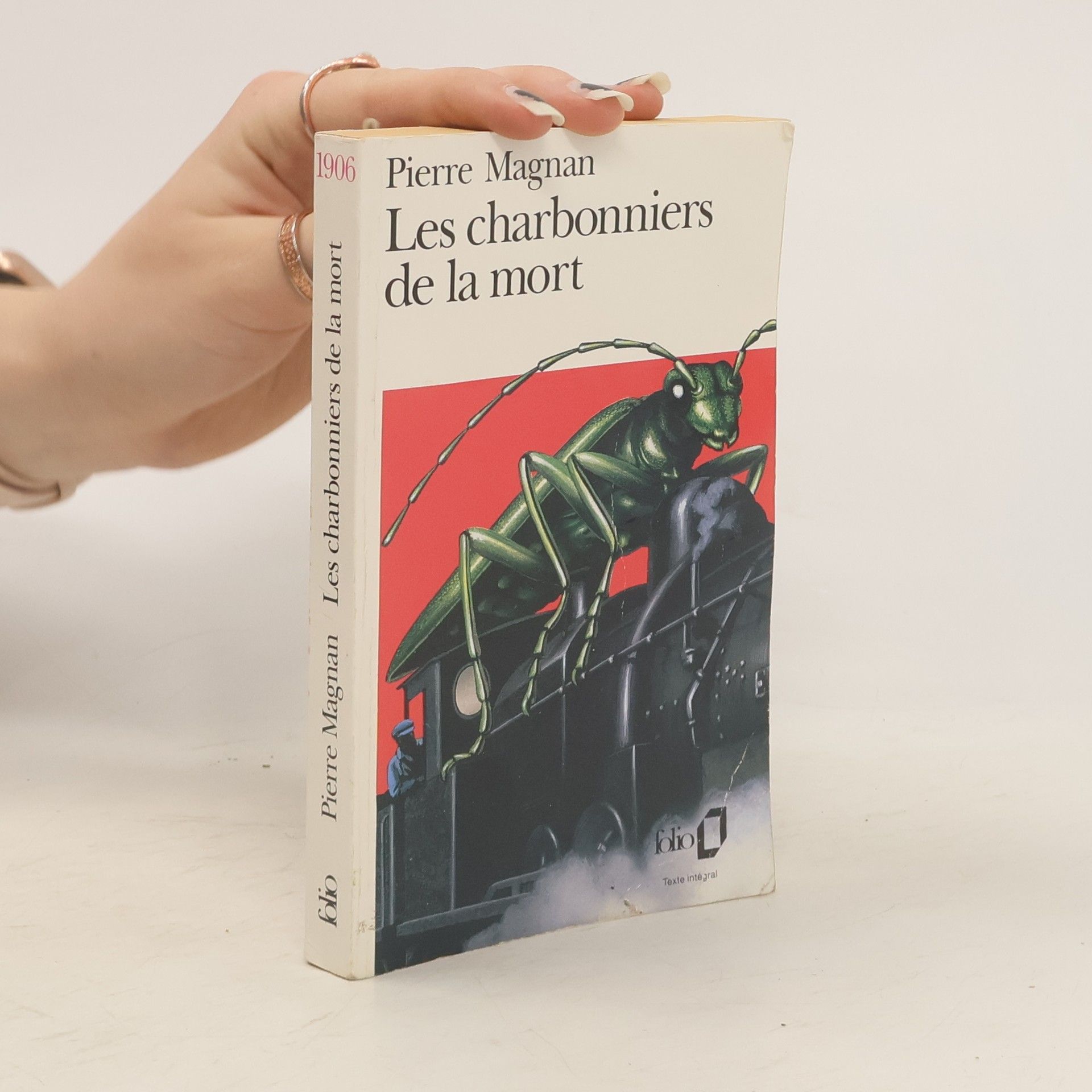 Pierre Magnan Les charbonniers de la mort