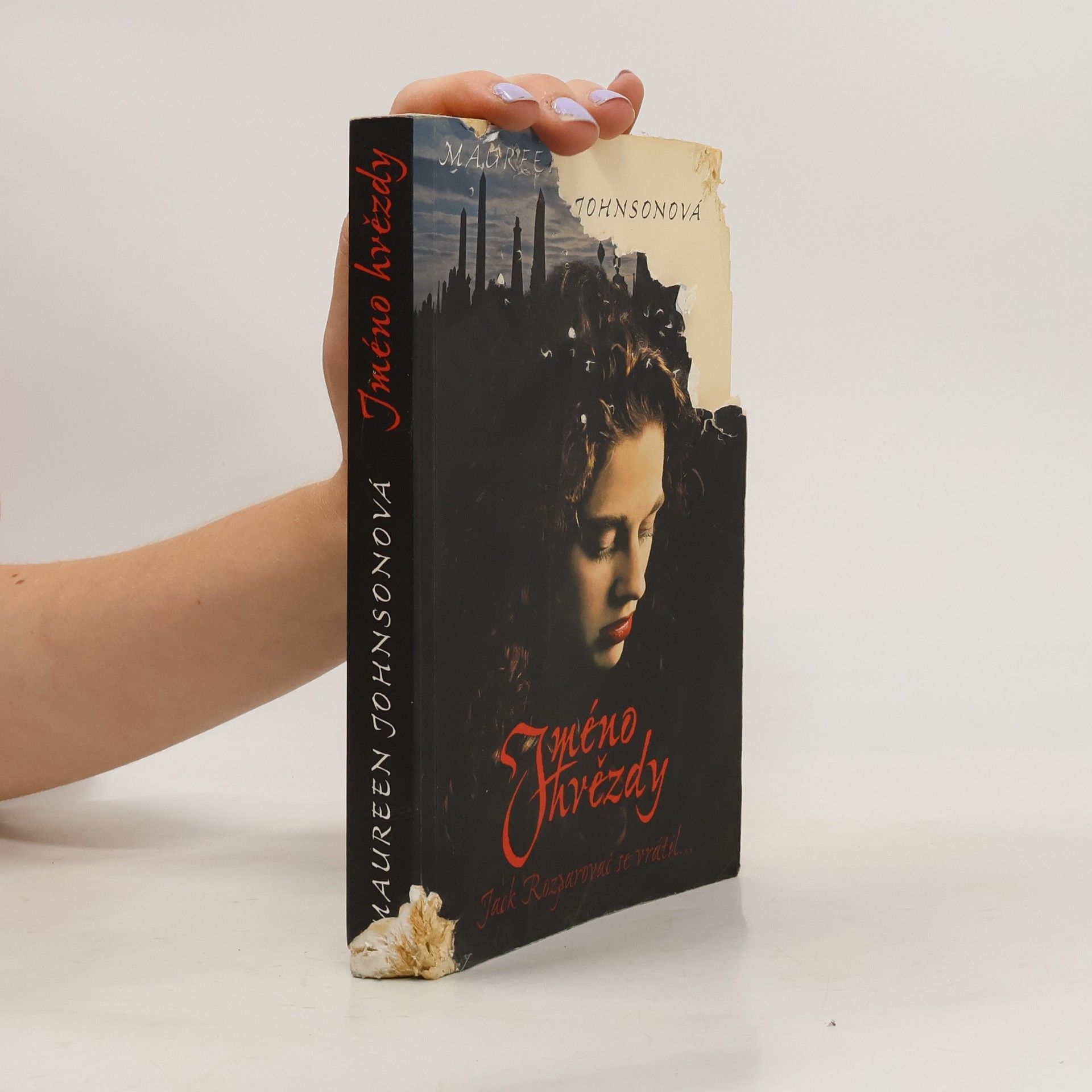 Maureen Johnson Jméno hvězdy. Stíny Londýna, kniha první