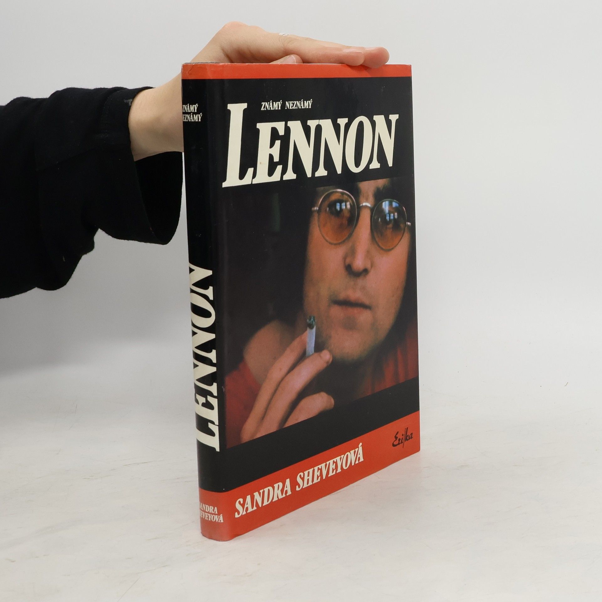 Sandra Shevey Lennon známý neznámý