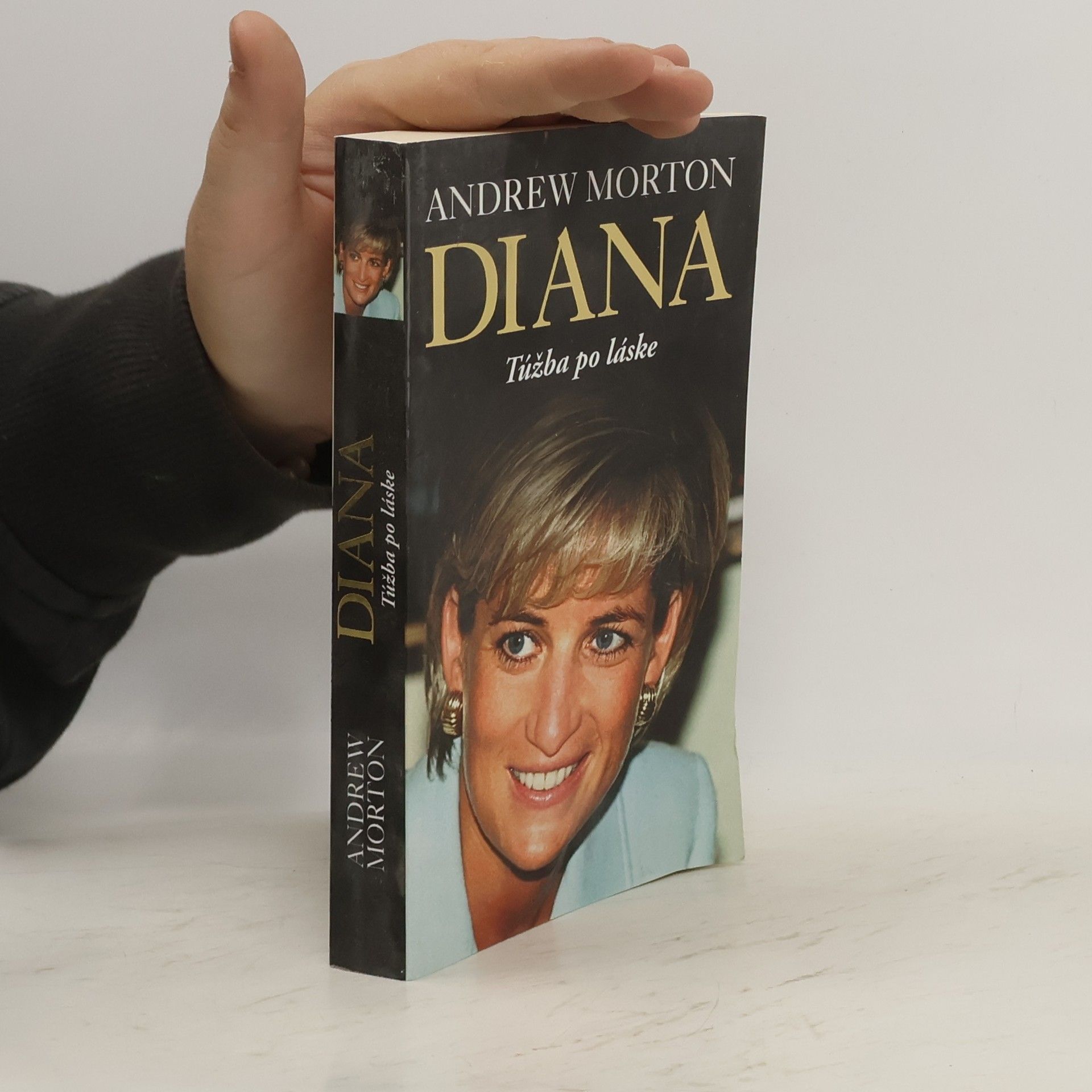Andrew Morton Diana: Túžba po láske