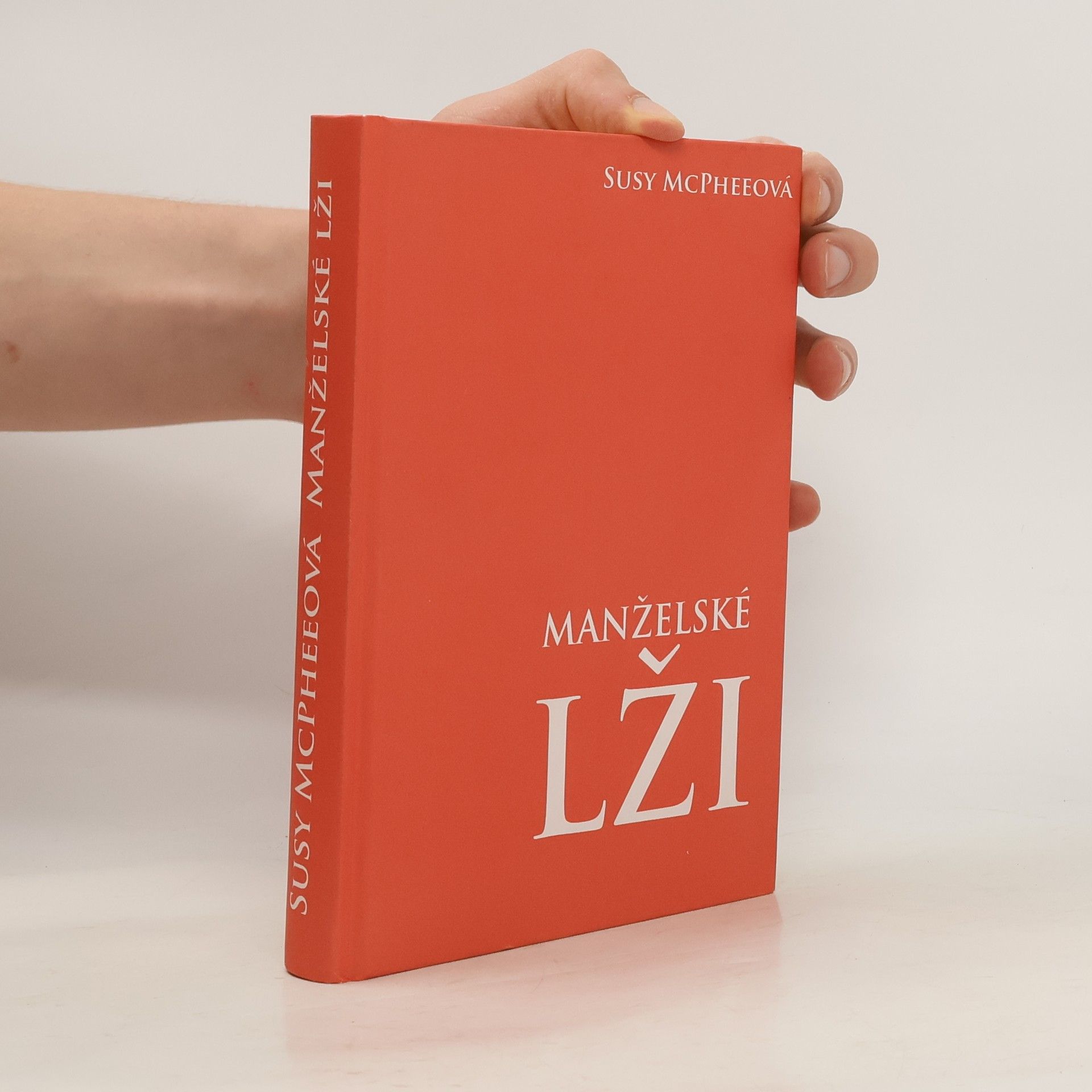 Susy McPhee Manželské lži