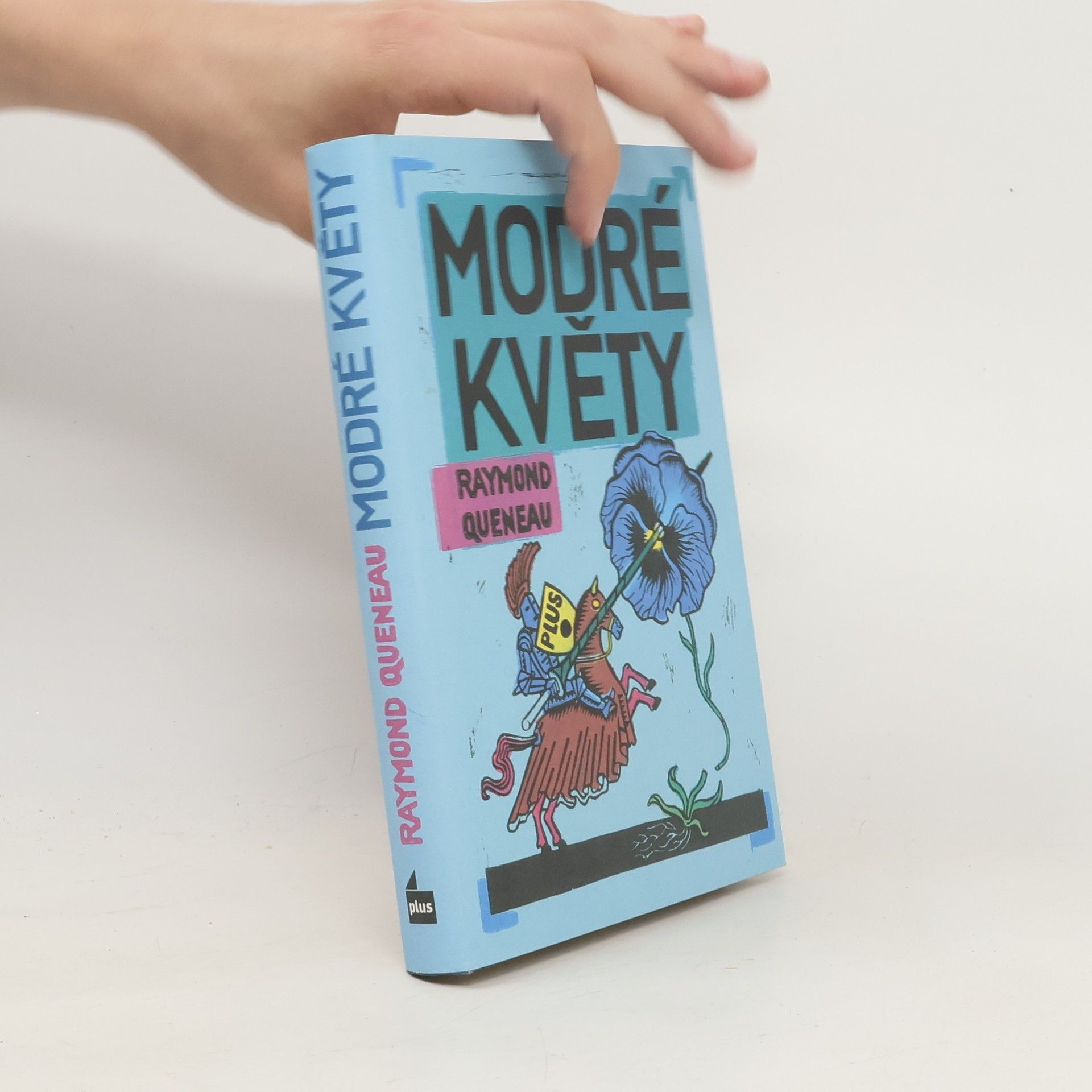 Raymond Queneau Modré květy