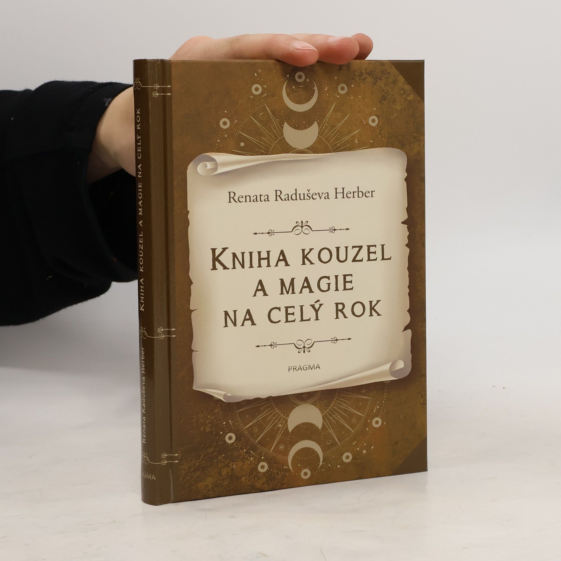 Renata Herber Kniha kouzel a magie na celý rok