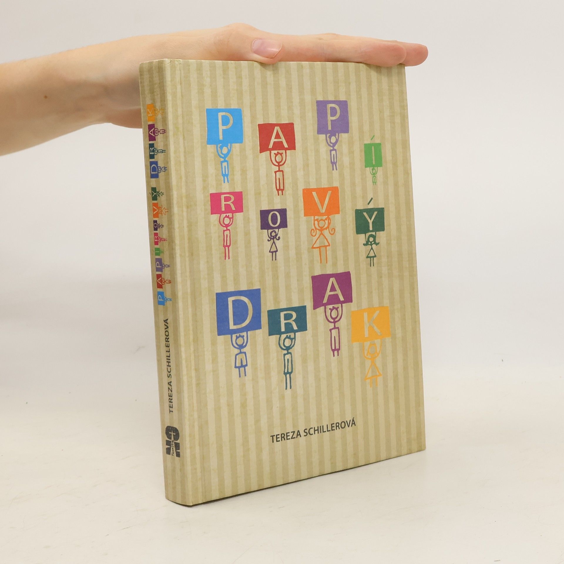 Tereza Schillerová Papírový drak