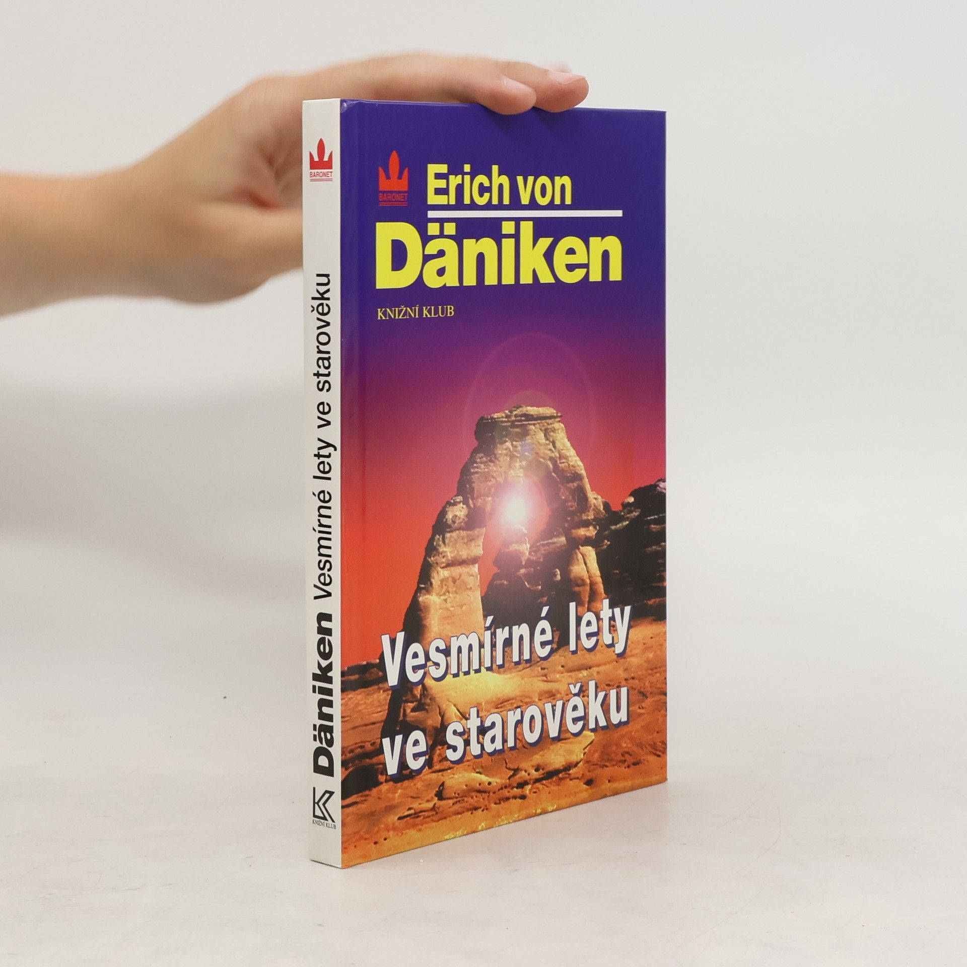 Erich von Däniken Vesmírné lety ve starověku