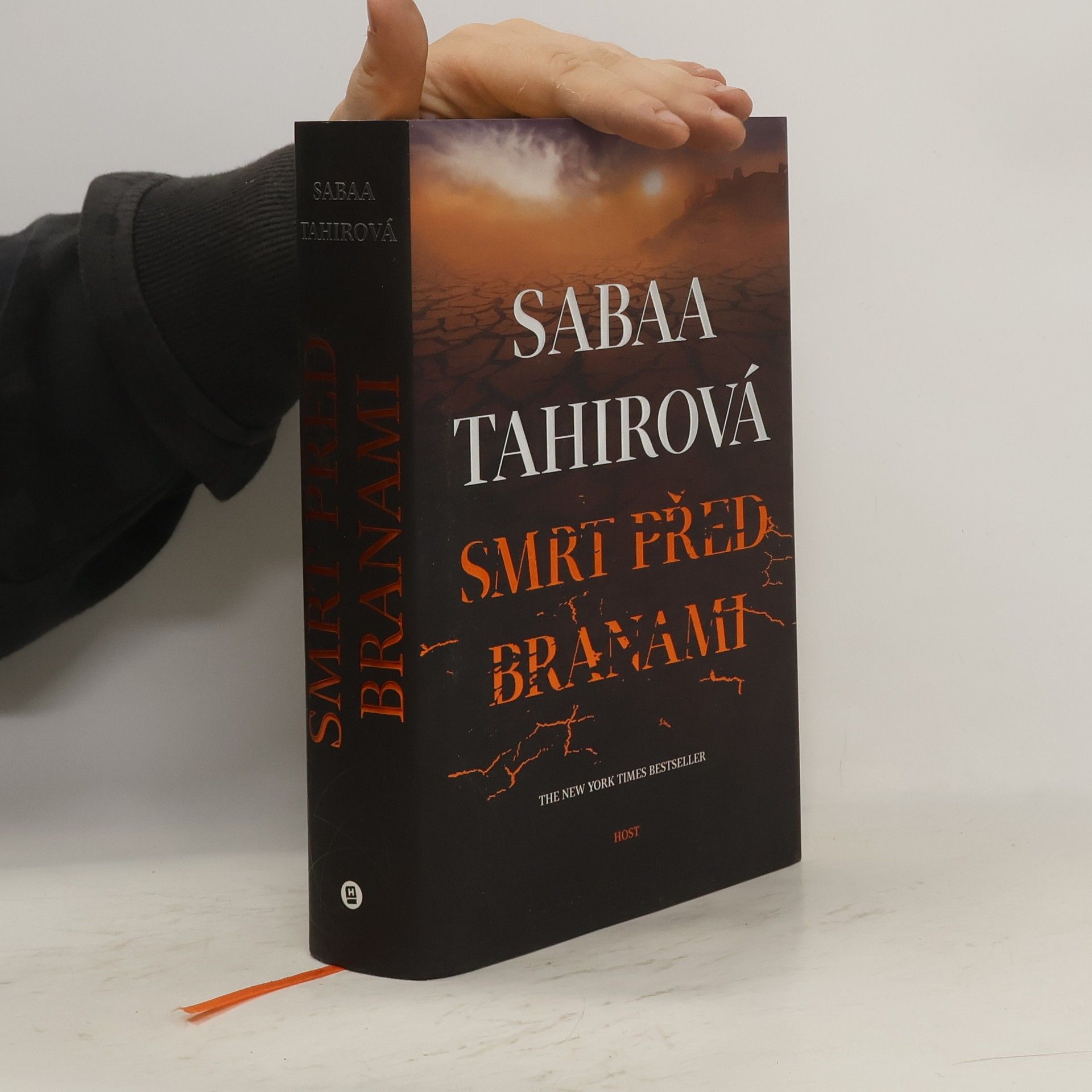Sabaa Tahir Smrt před branami