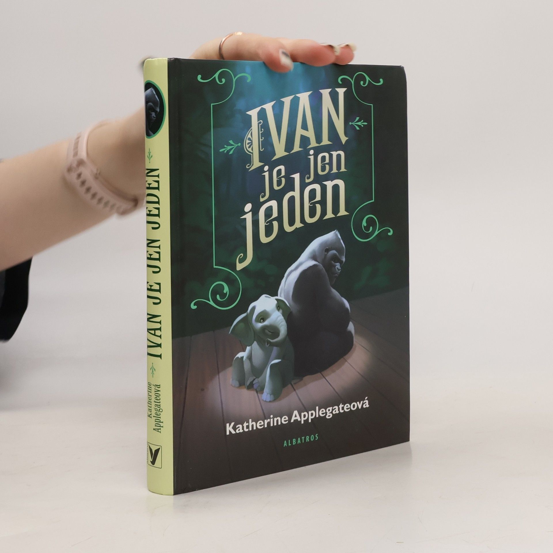 Katherine Applegate Ivan je jen jeden