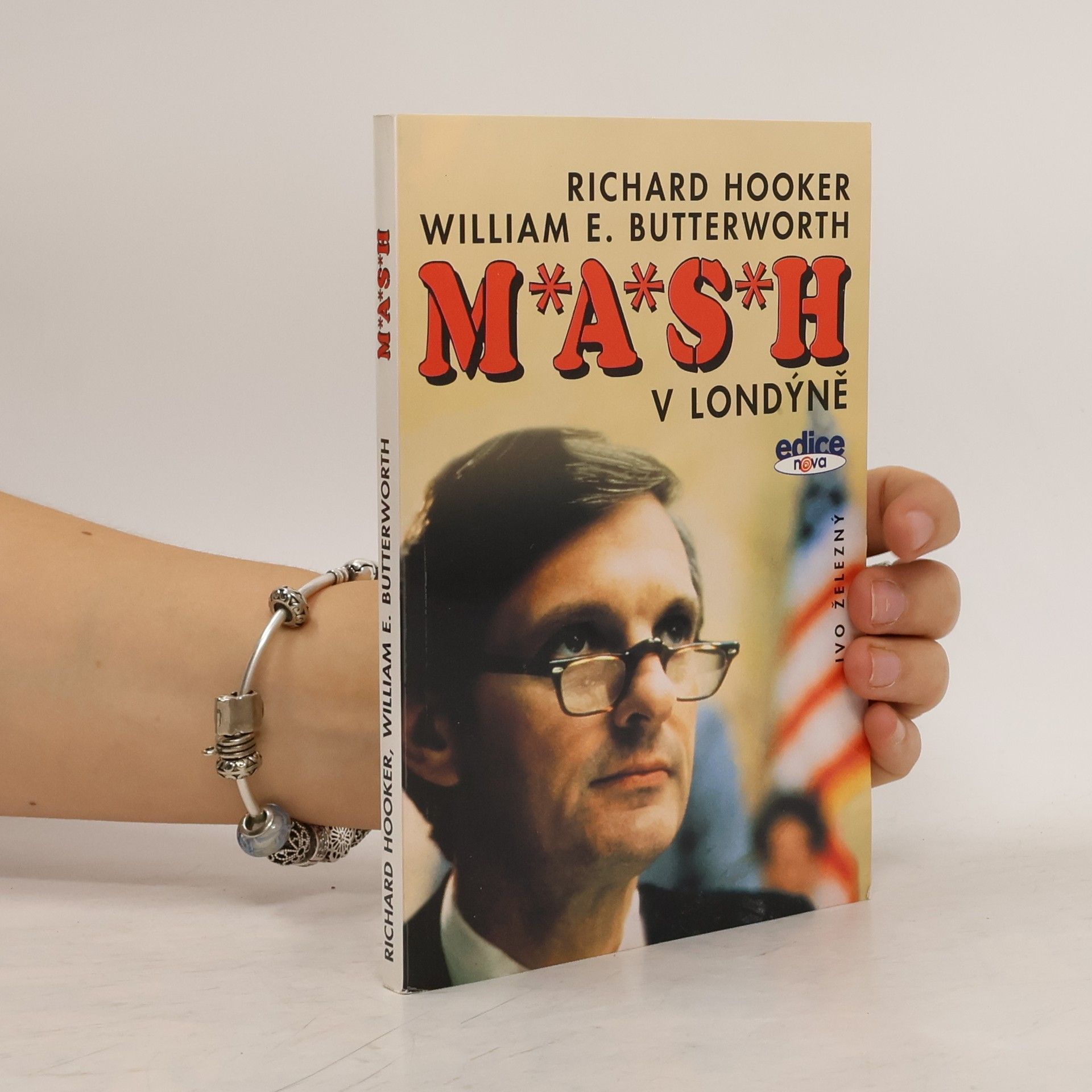 Richard Hooker M.A.S.H. v Londýně