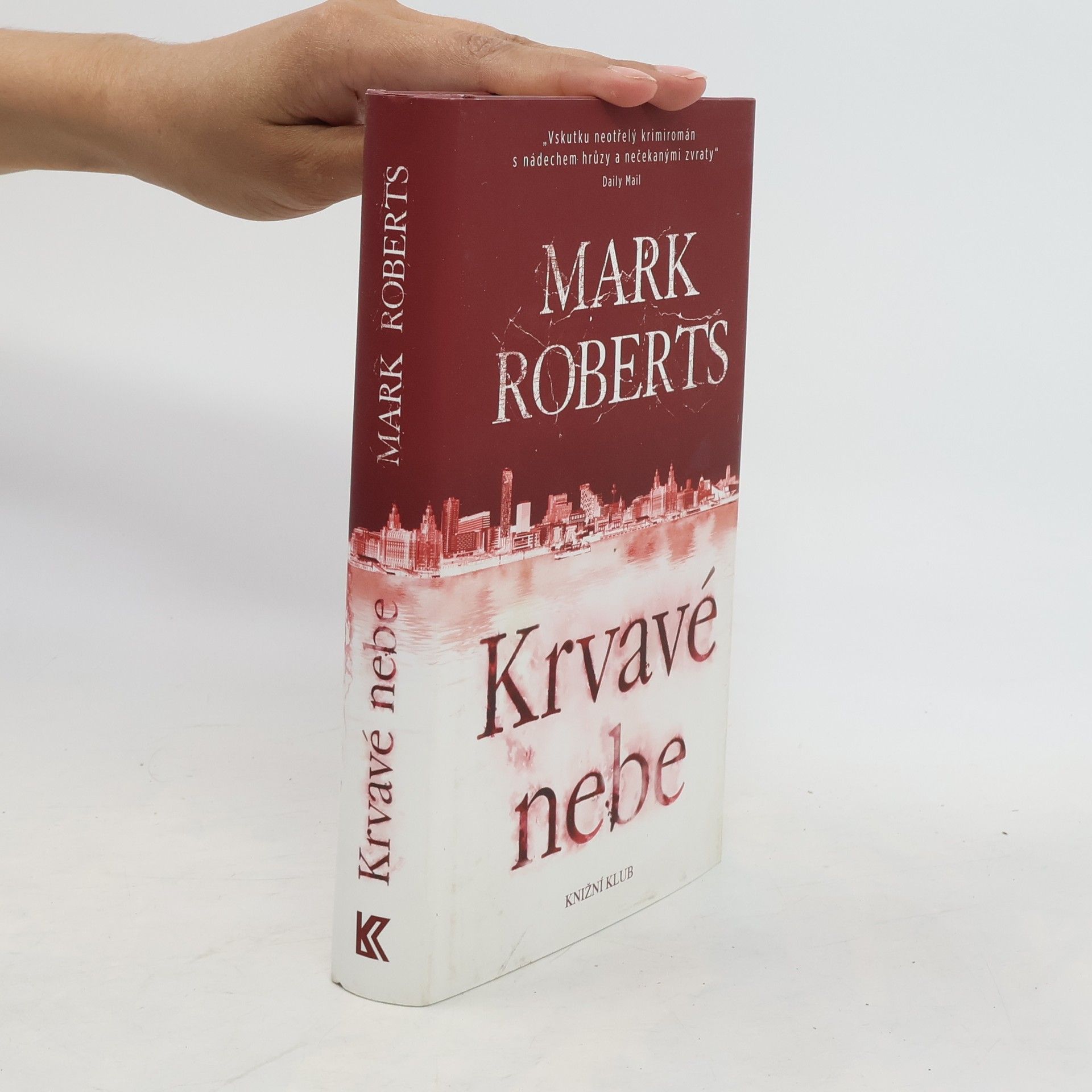 Mark Roberts Krvavé nebe