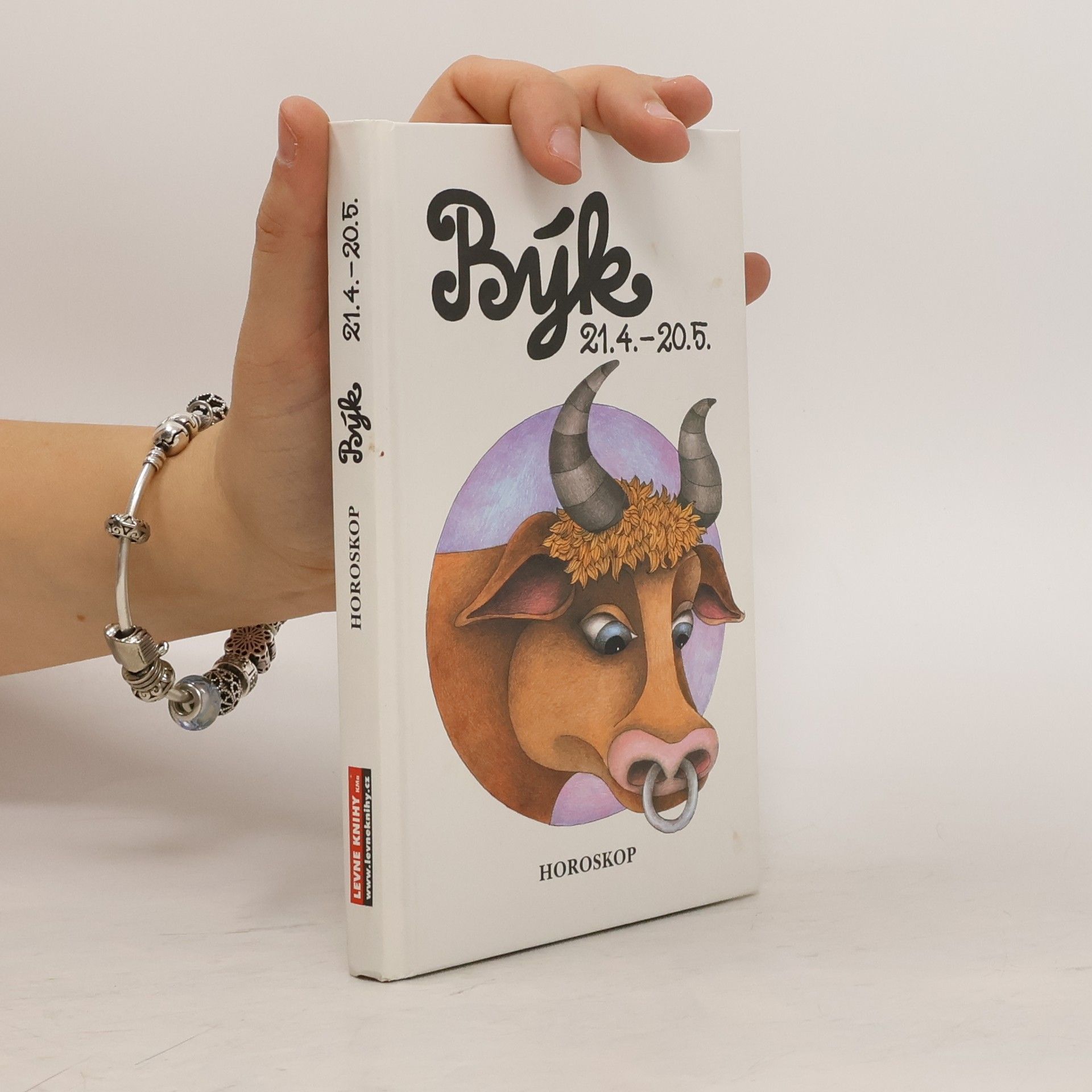 Peter M. Jolin Býk: Křížem krážem zvěrokruhem