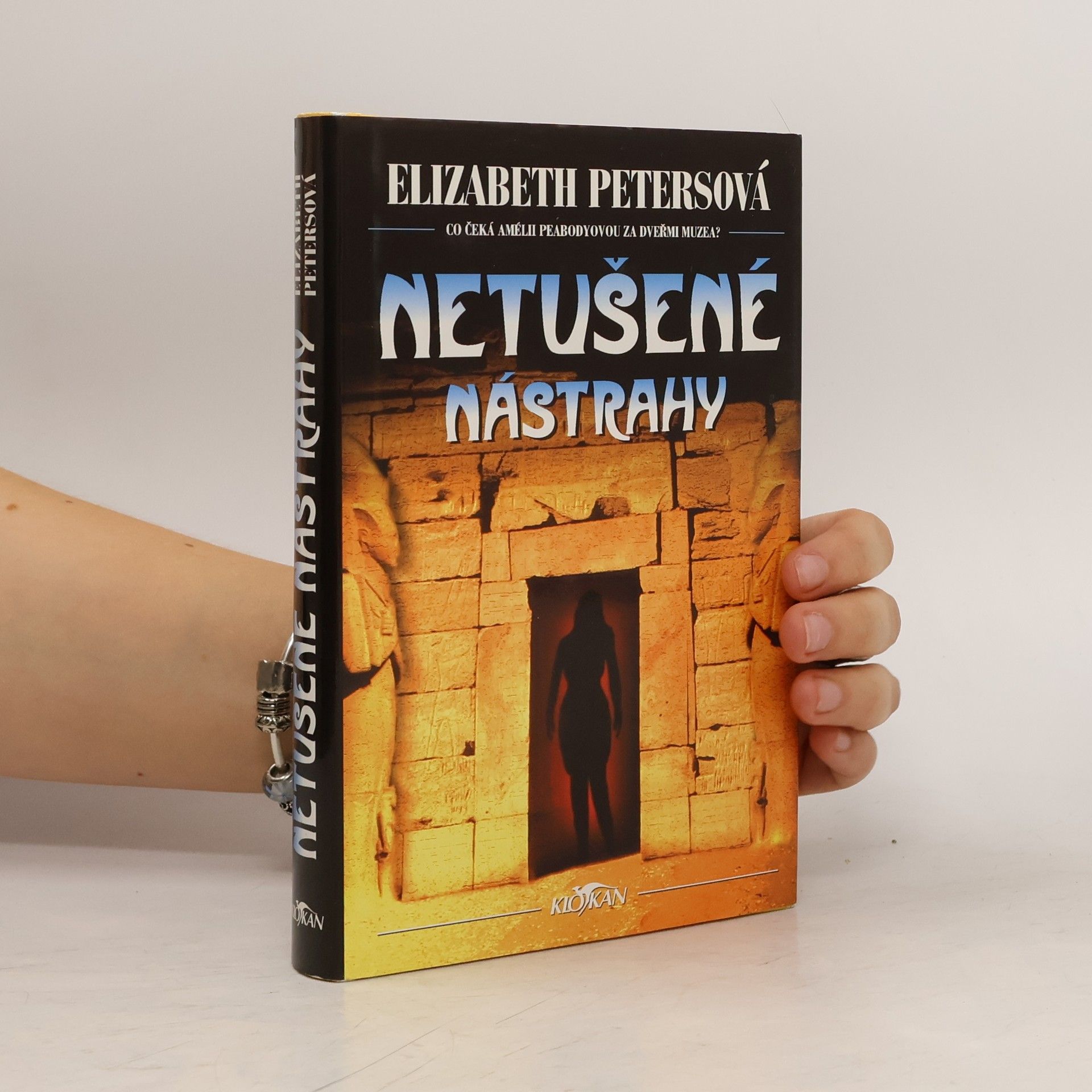 Elizabeth Peters Netušené nástrahy