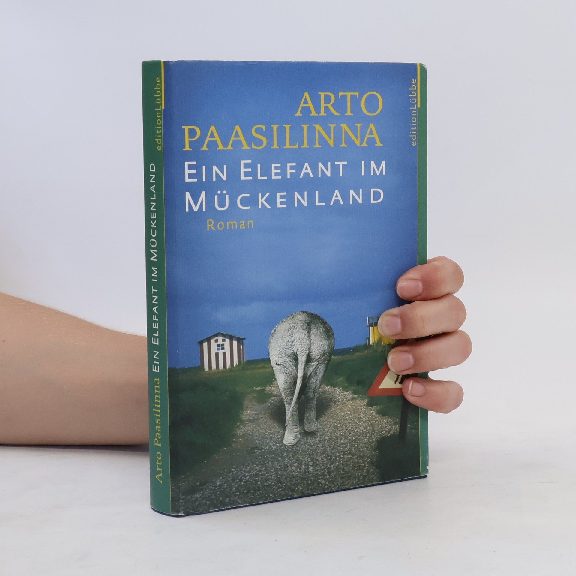 Arto Paasilinna Ein Elefant im Mückenland