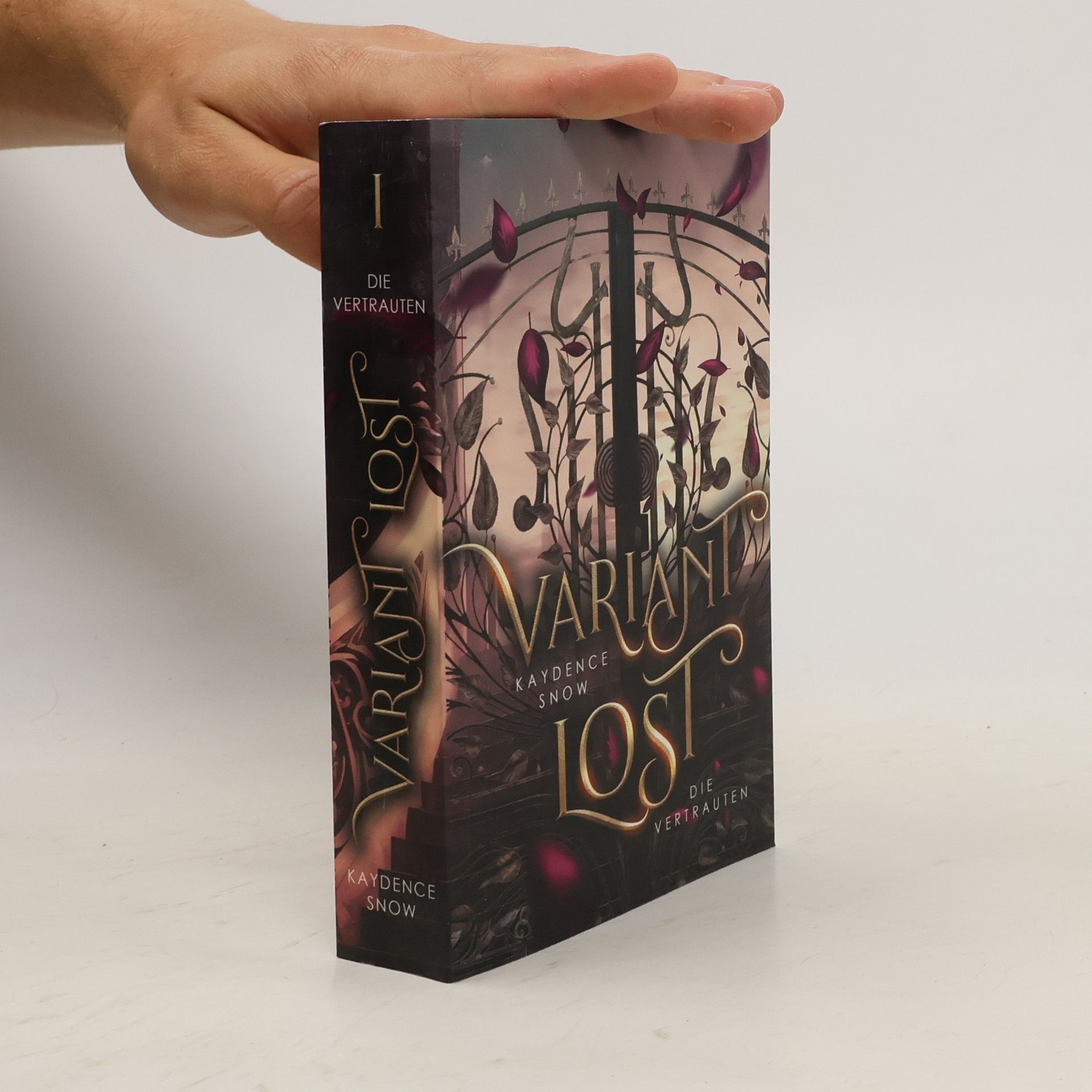 Kaydence Snow Variant Lost – Die Vertrauten