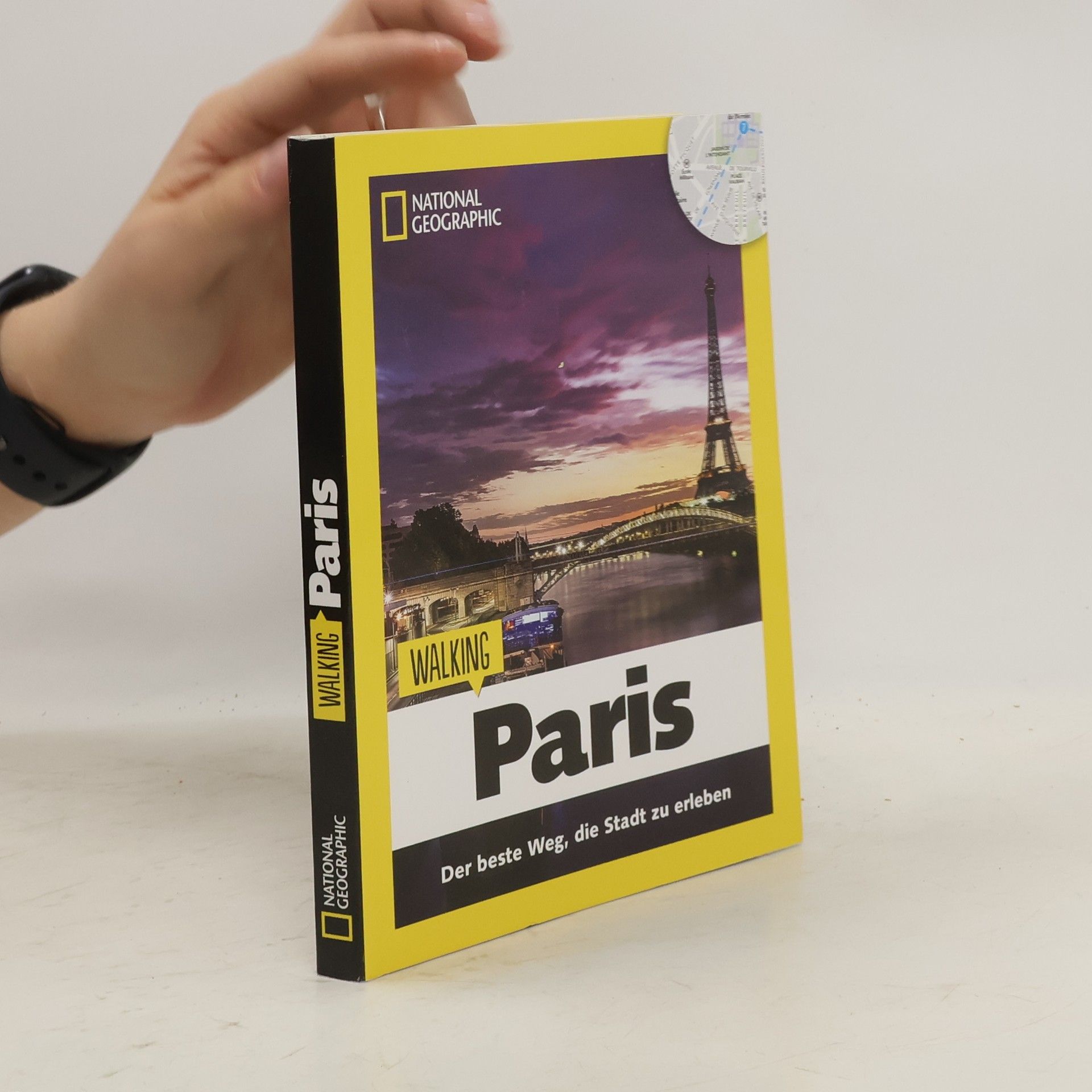 Pas Paschali Walking Paris