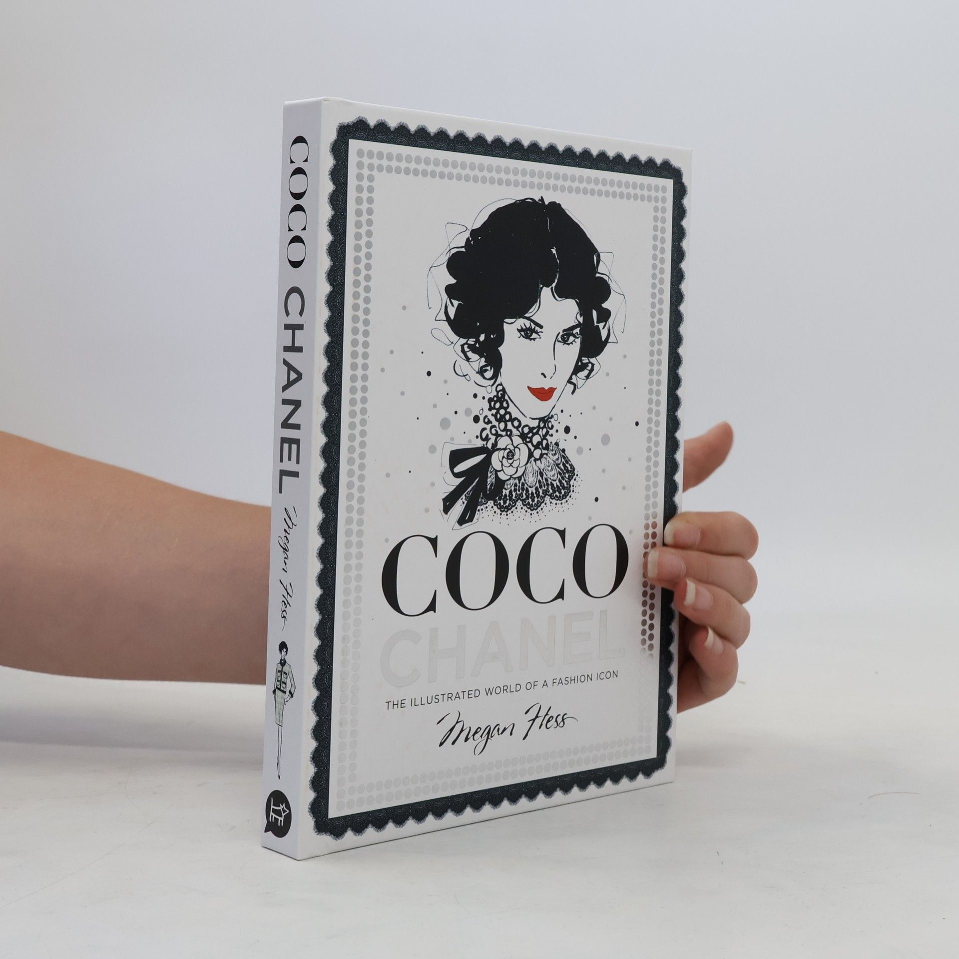 Megan Hess Coco Chanel: the illustrated world of a fashion icon