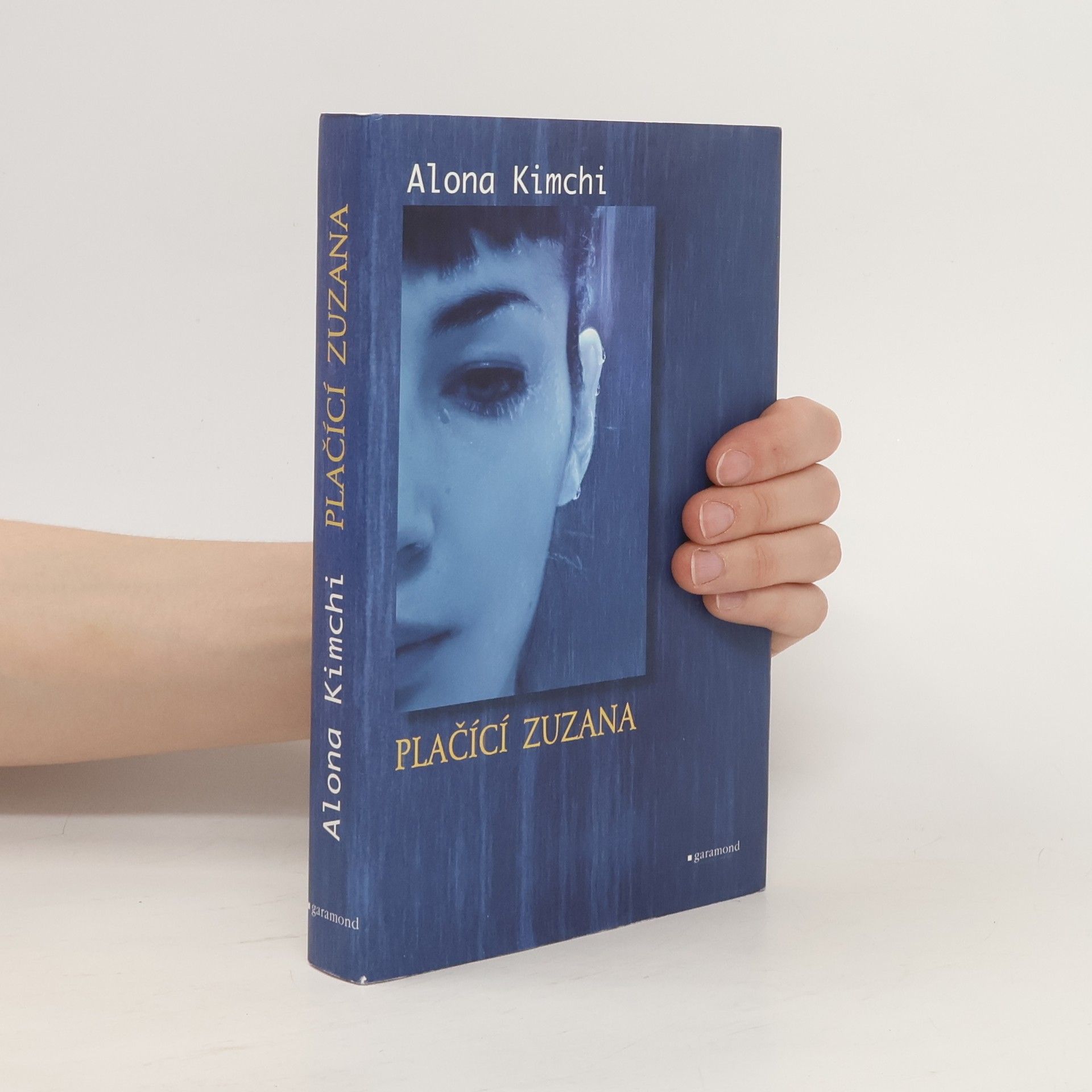 Alona Kimchi Plačící Zuzana