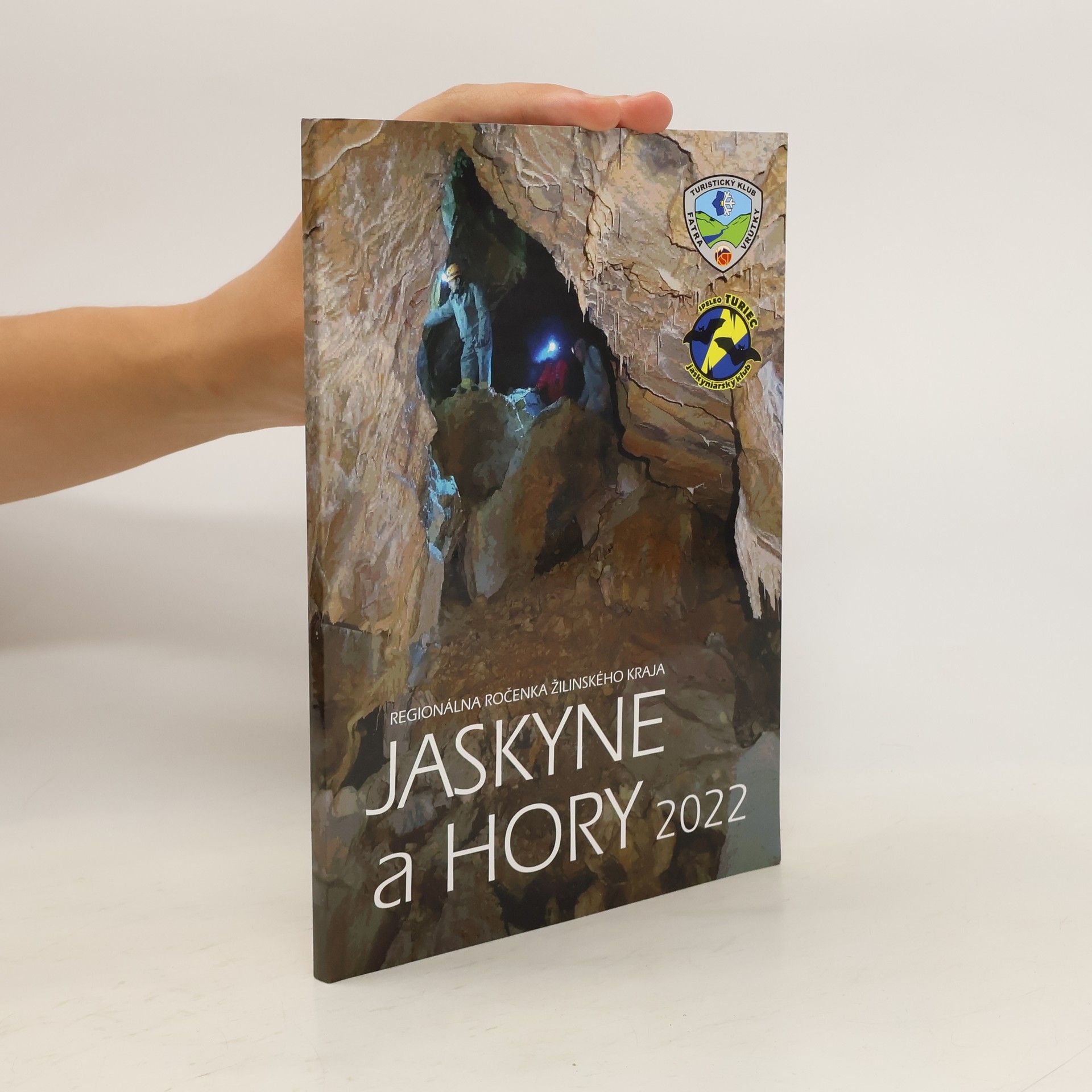 Auteurscollectief Jaskyne a hory 2022