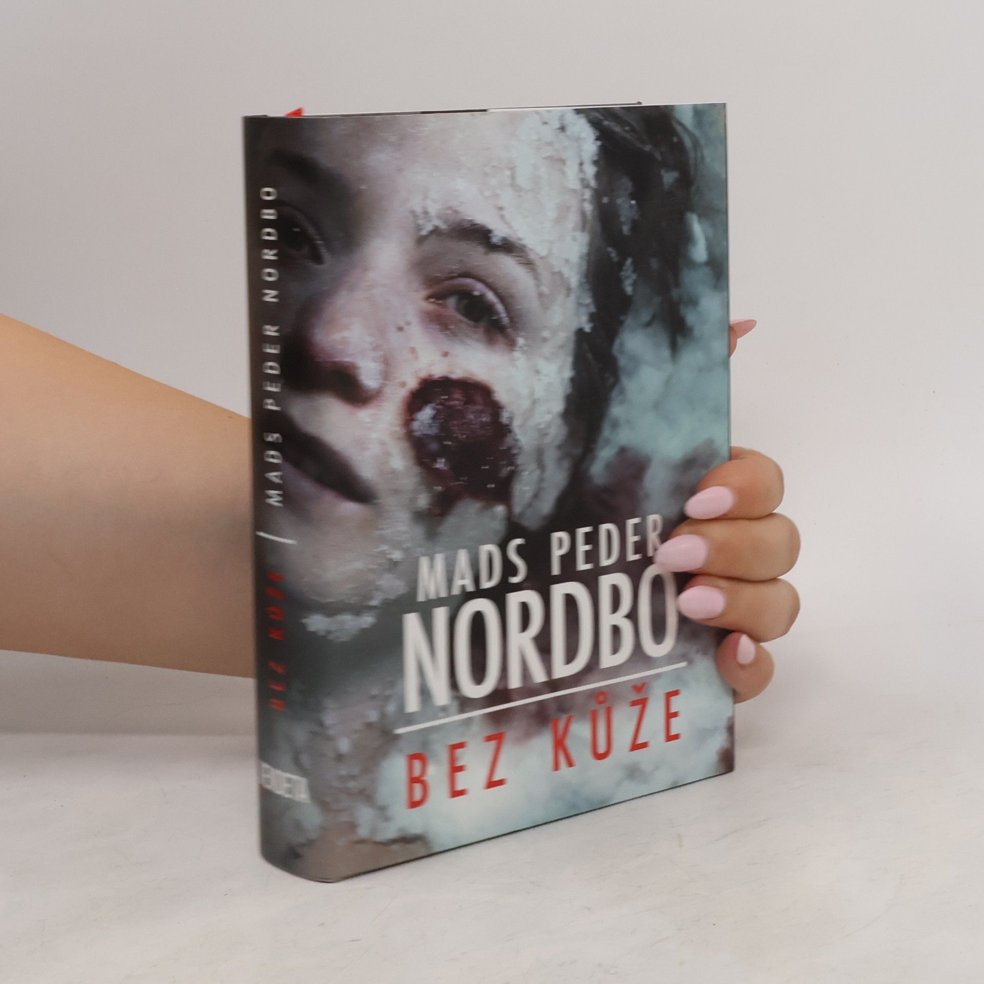 Mads Peder Nordbo Bez kůže
