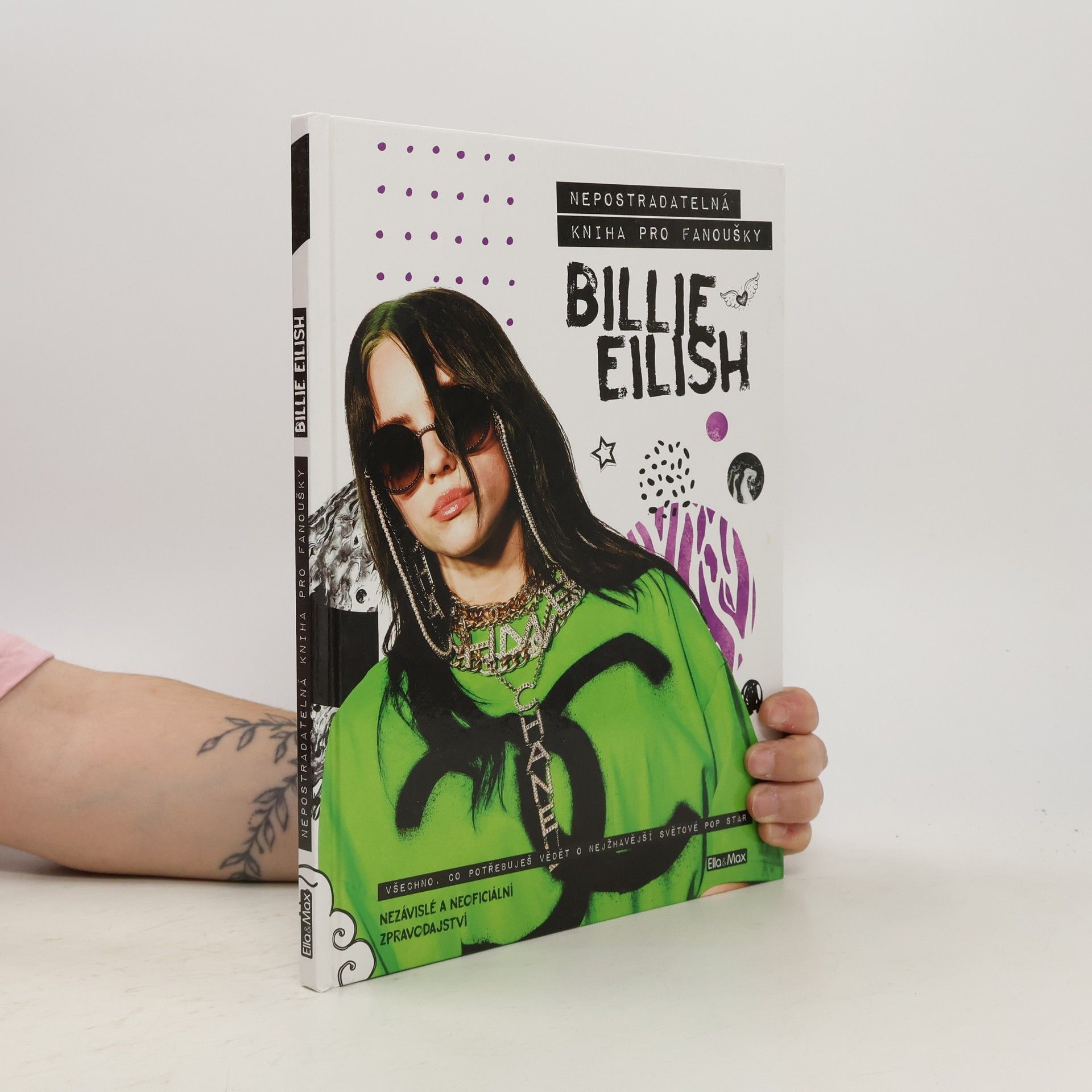 Malcolm Croft Billie Eilish: Nepostradatelná kniha pro fanoušky