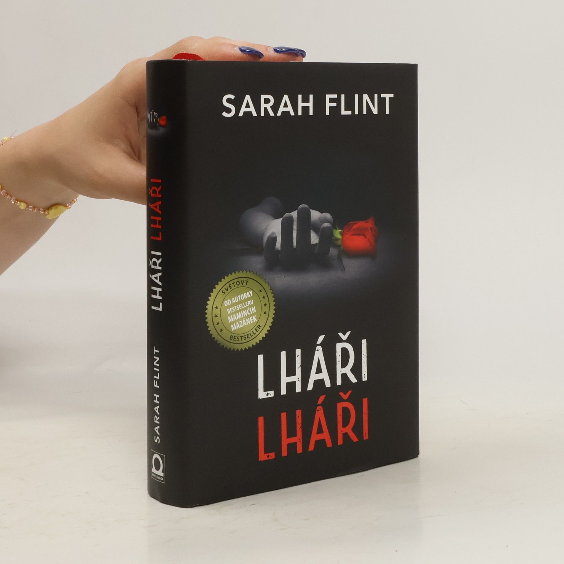 Sarah Flint Lháři, lháři