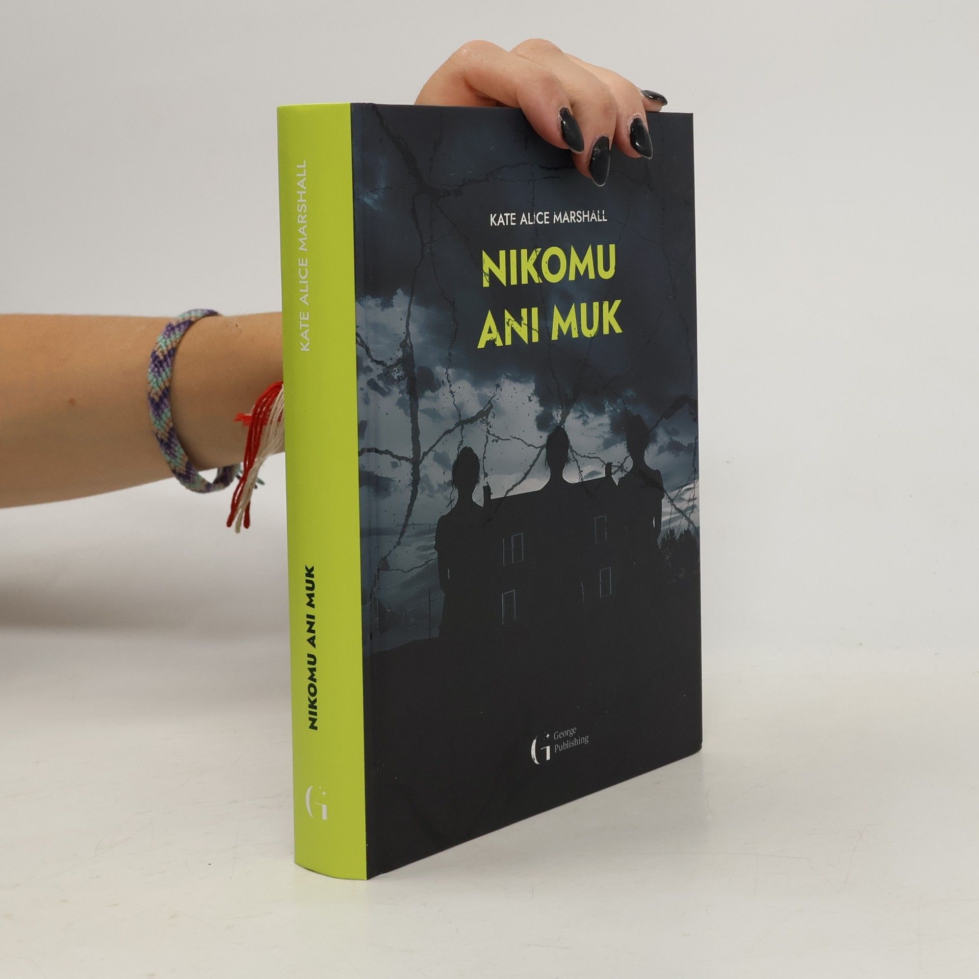 Kate Alice Marshall Nikomu ani muk