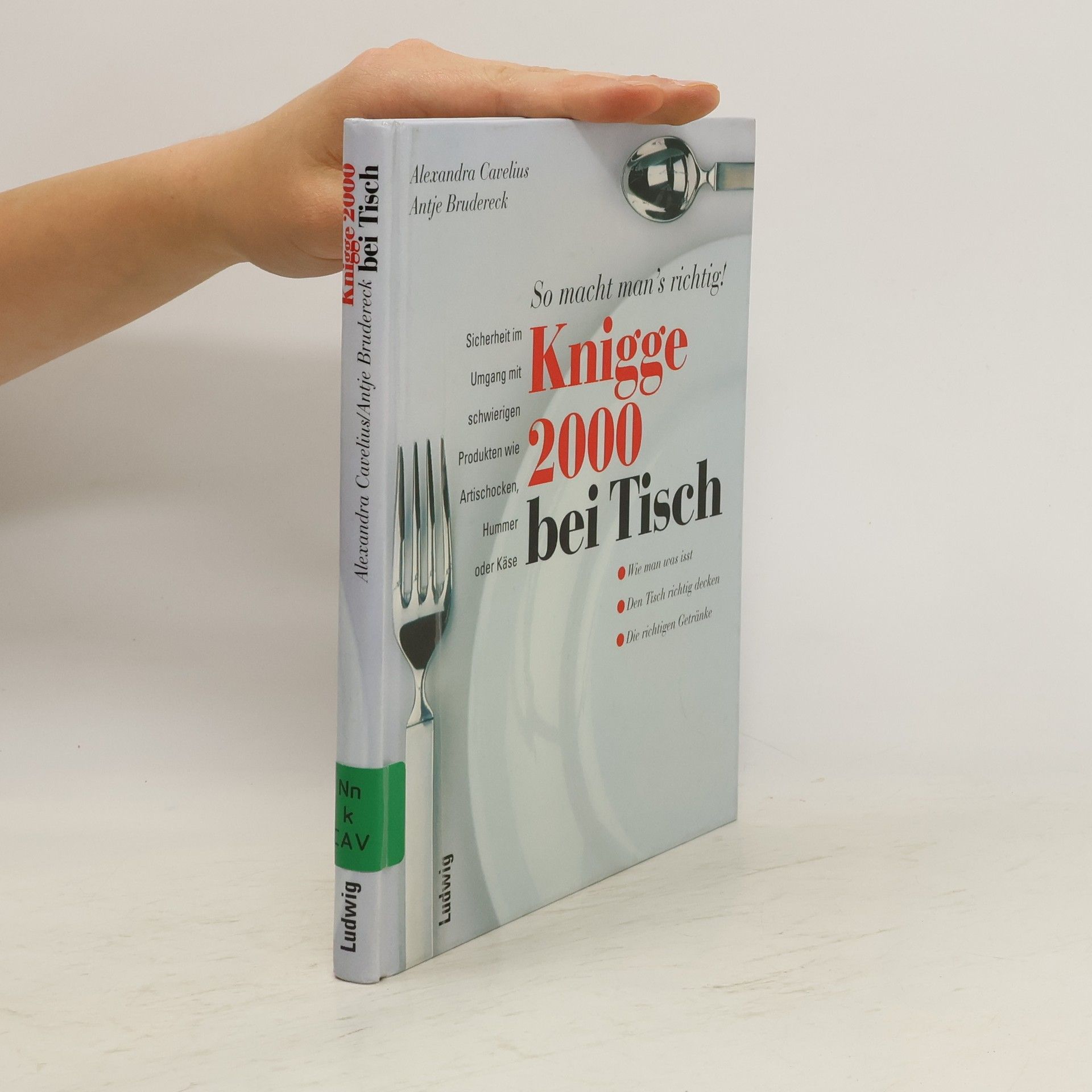 Alexandra Cavelius Knigge 2000 bei Tisch