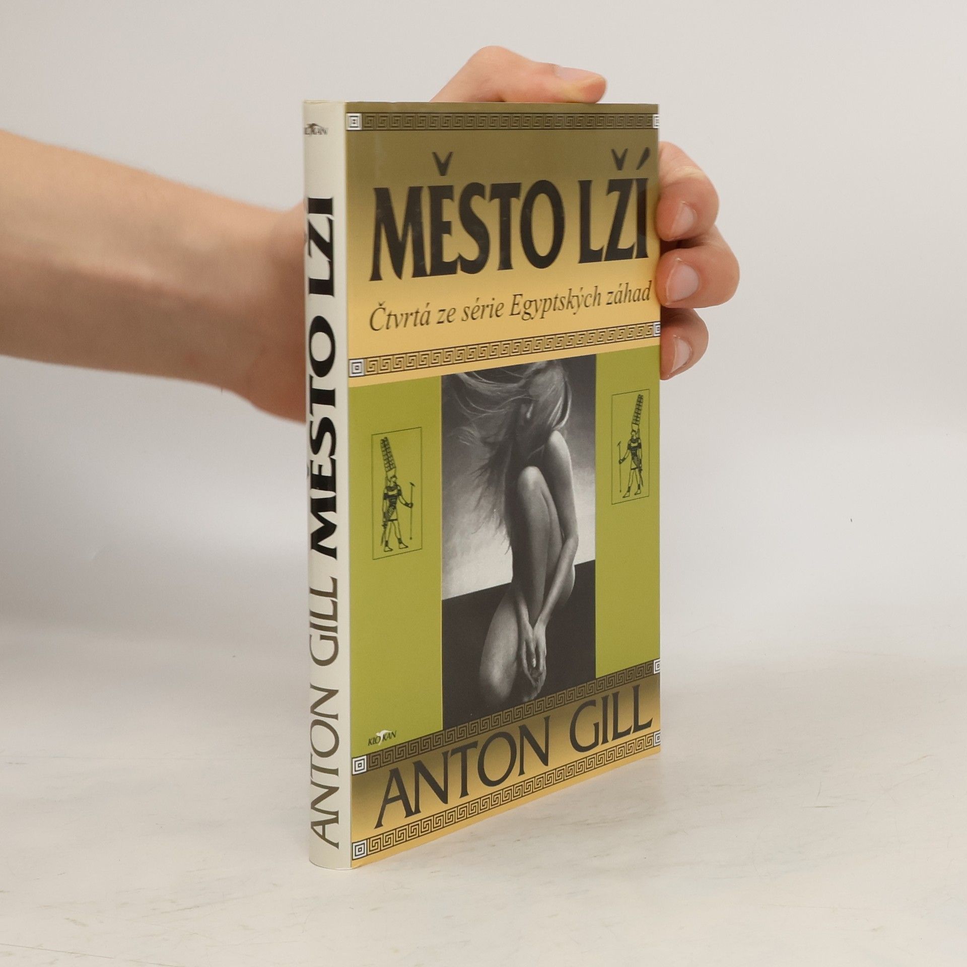 Oliver Bowden Město lží. Čtvrtá ze série záhad