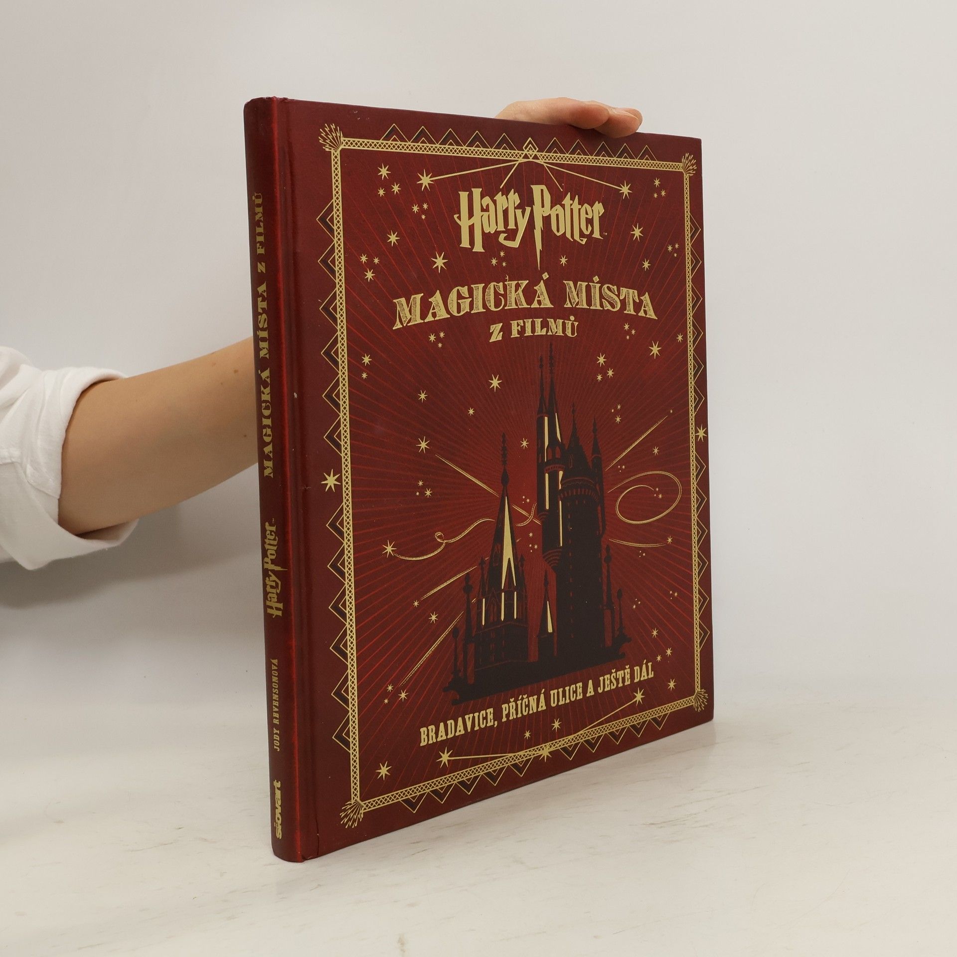 Jody Revenson Magická místa z filmů. Bradavice, Příčná ulice a ještě dál