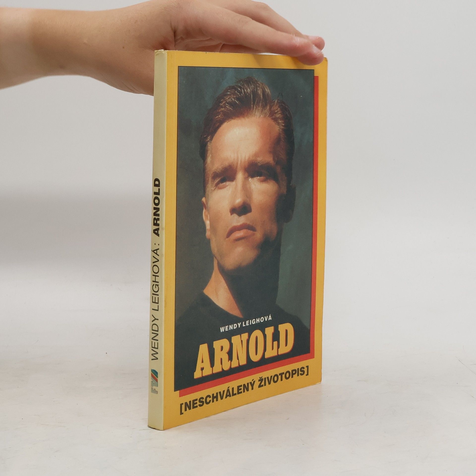 Wendy Leigh Arnold. Neschválený životopis