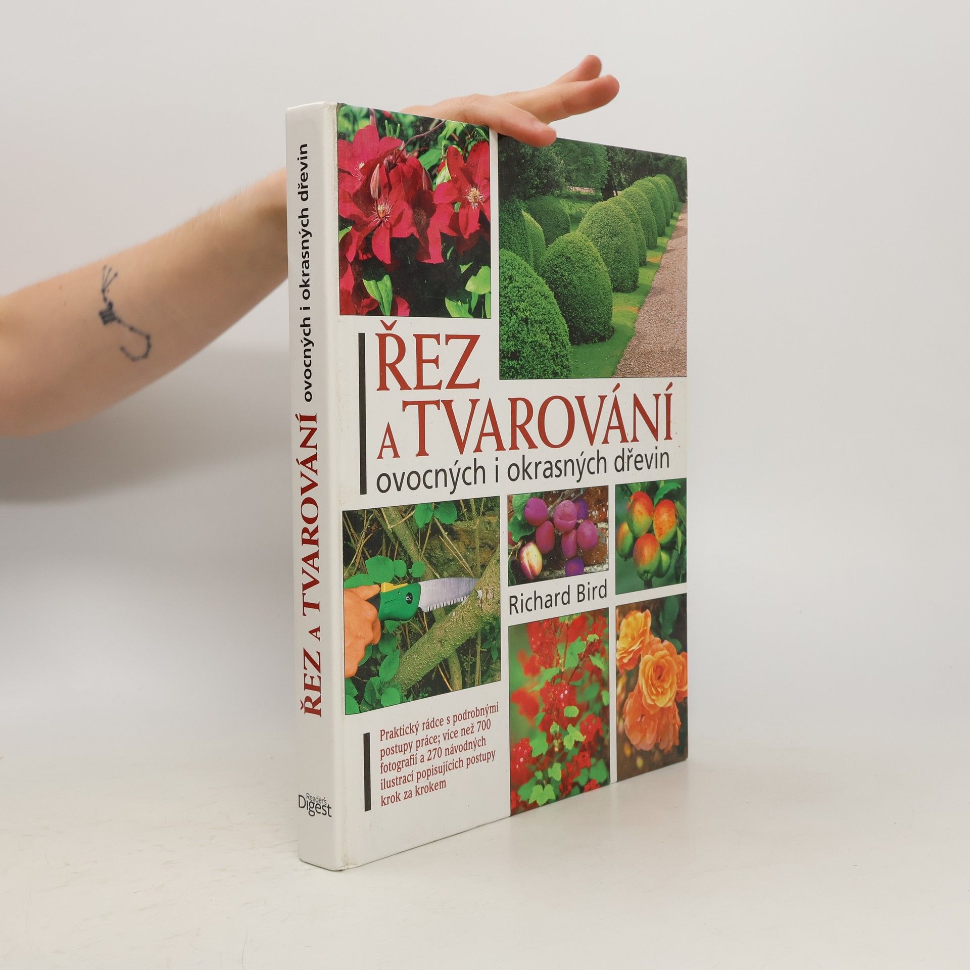 Richard Bird Řez a tvarování ovocných i okrasných dřevin