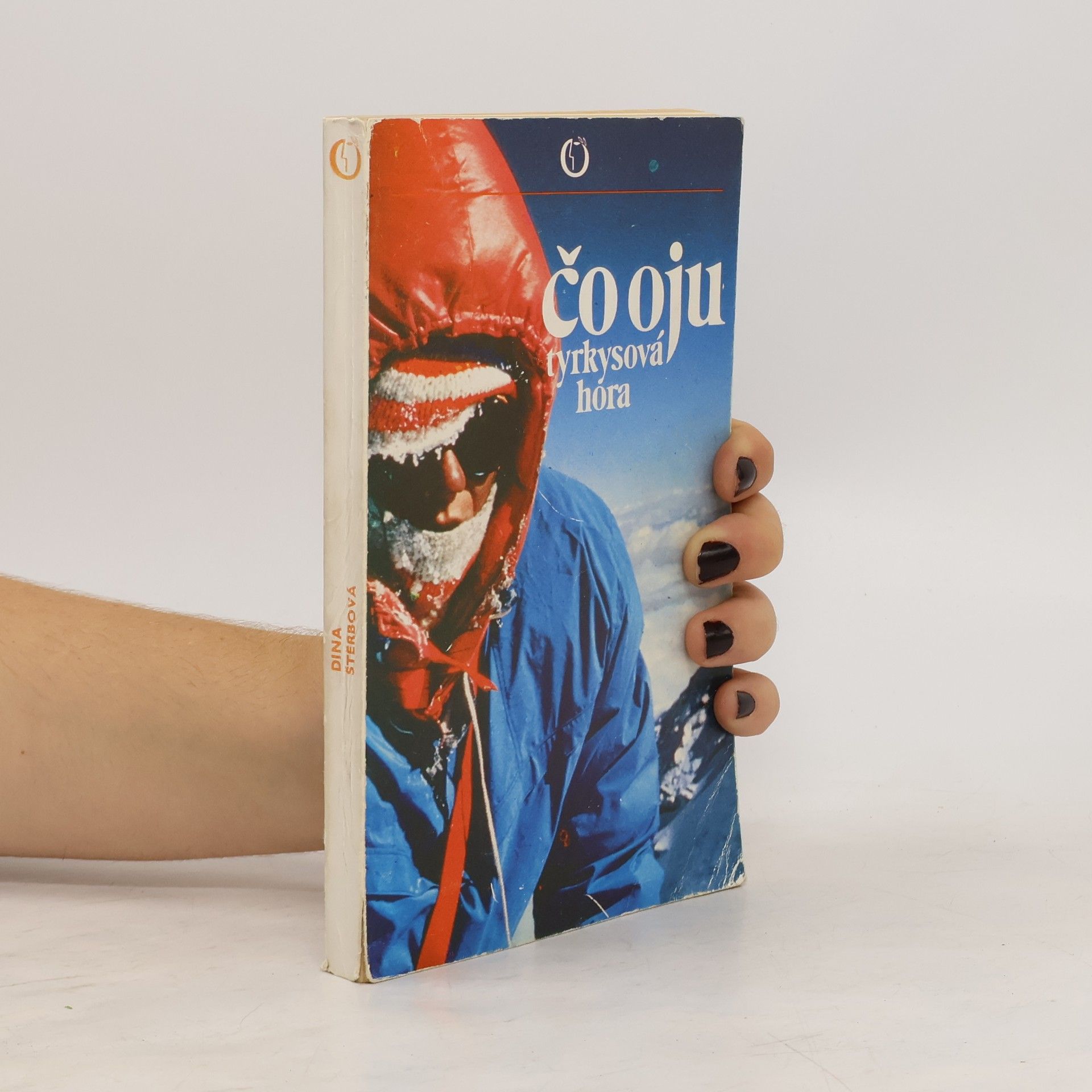 Dina Štěrbová Čo Oju, tyrkysová hora
