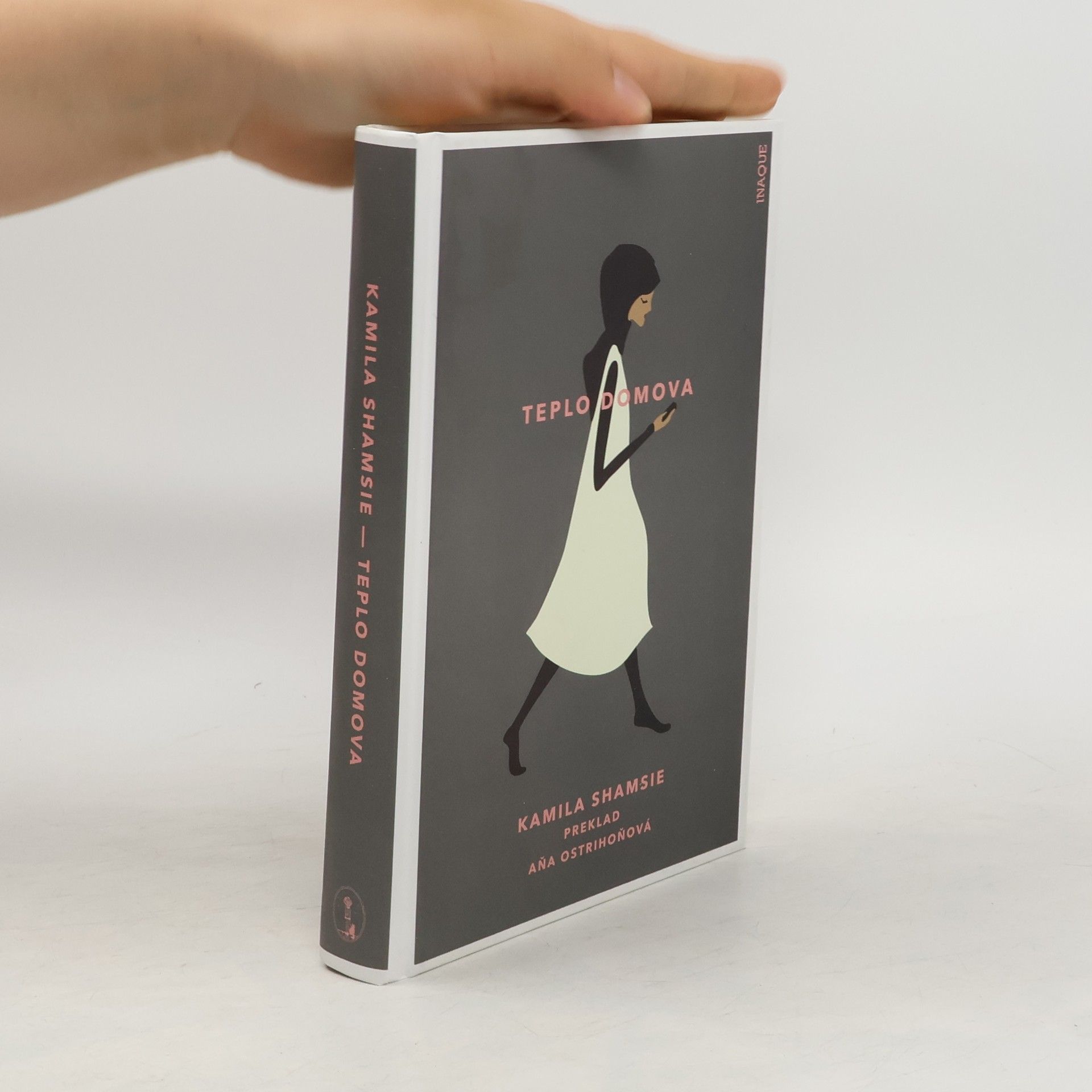 Kamila Shamsie Teplo domova