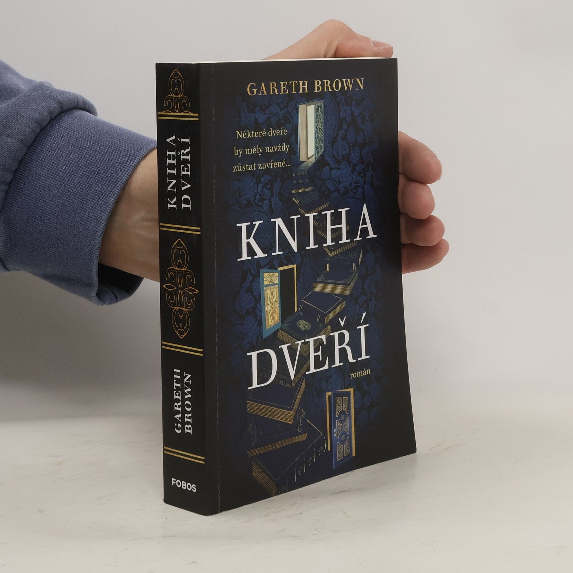 Gareth Brown Kniha dvěří