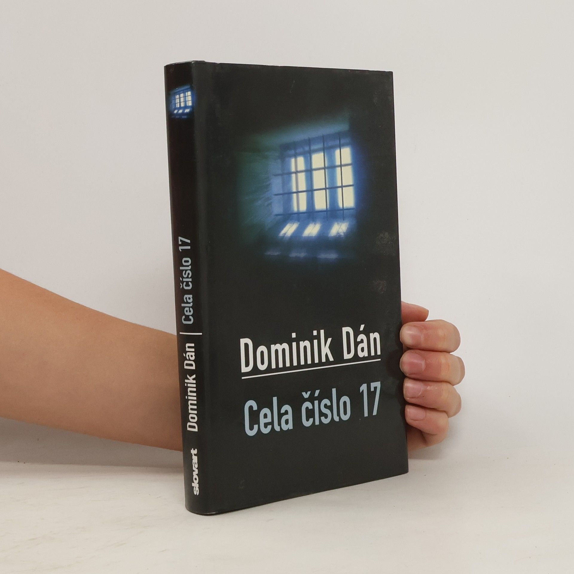 Dominik Dán Cela číslo 17