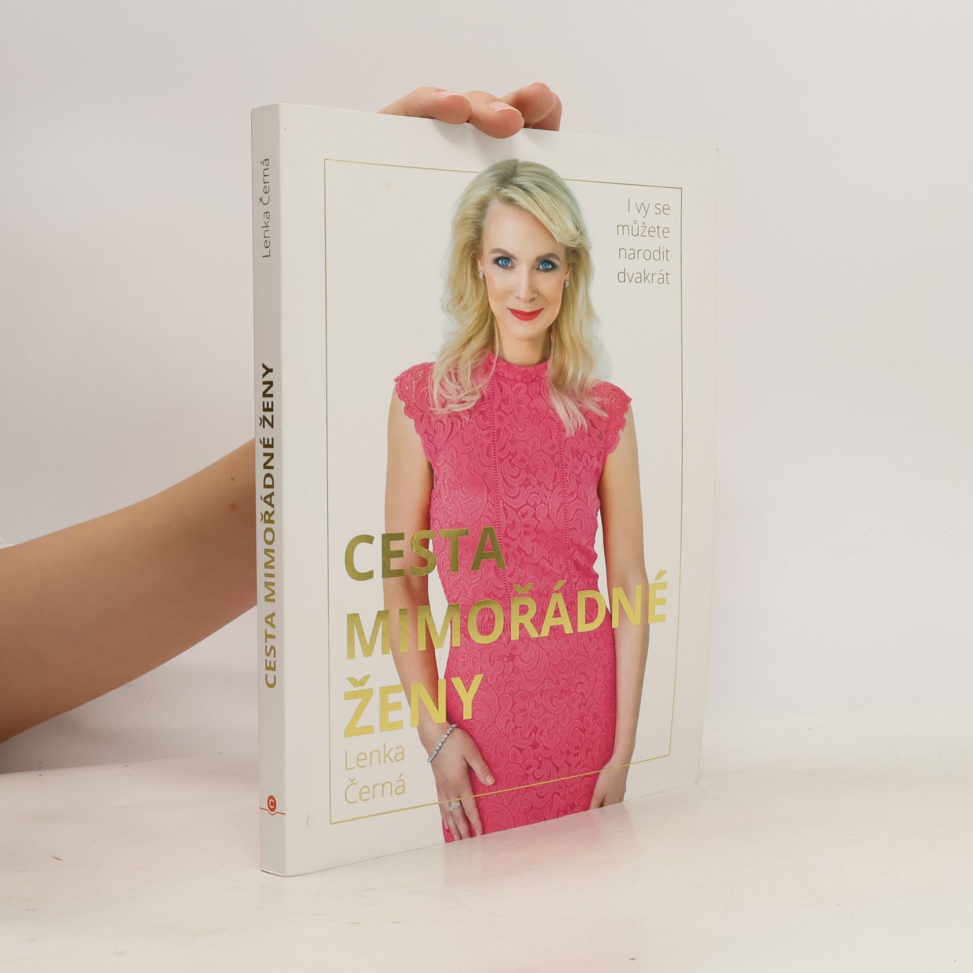 Lenka Černá Cesta mimořádné ženy