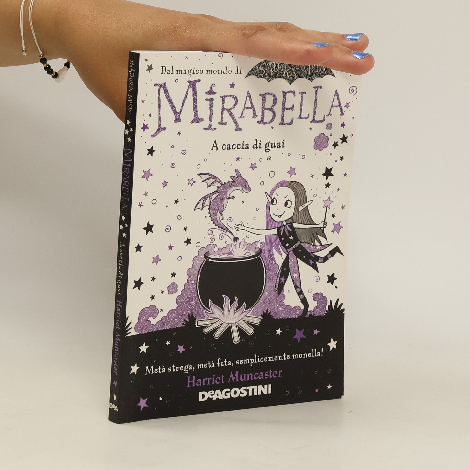 Harriet Muncaster Mirabella. A caccia di guai