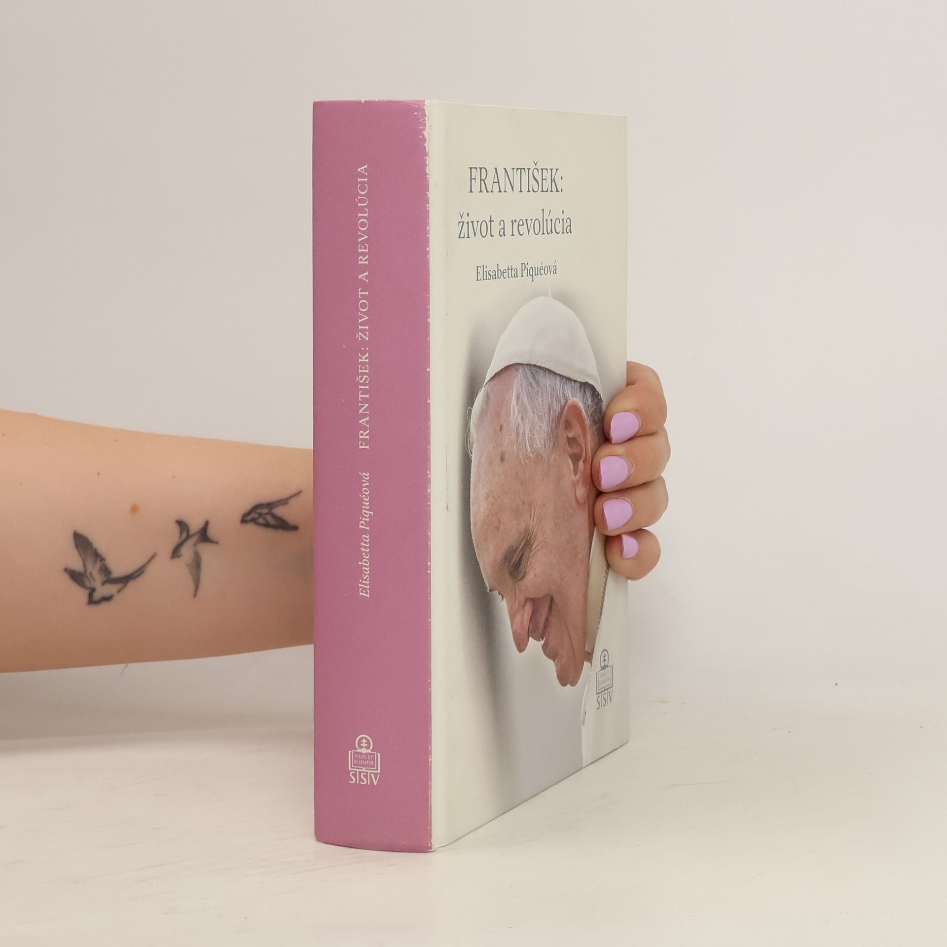 Elisabetta Piqué František: život a revolúcia