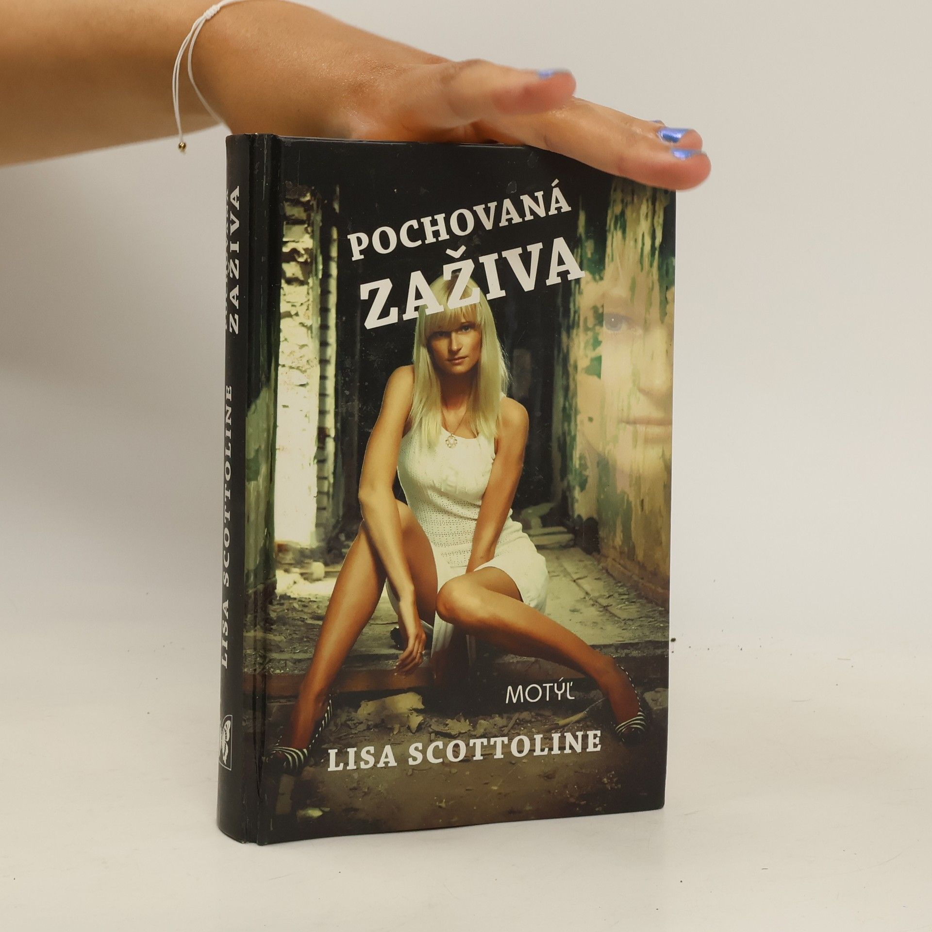 Lisa Scottoline Pochovaná zaživa