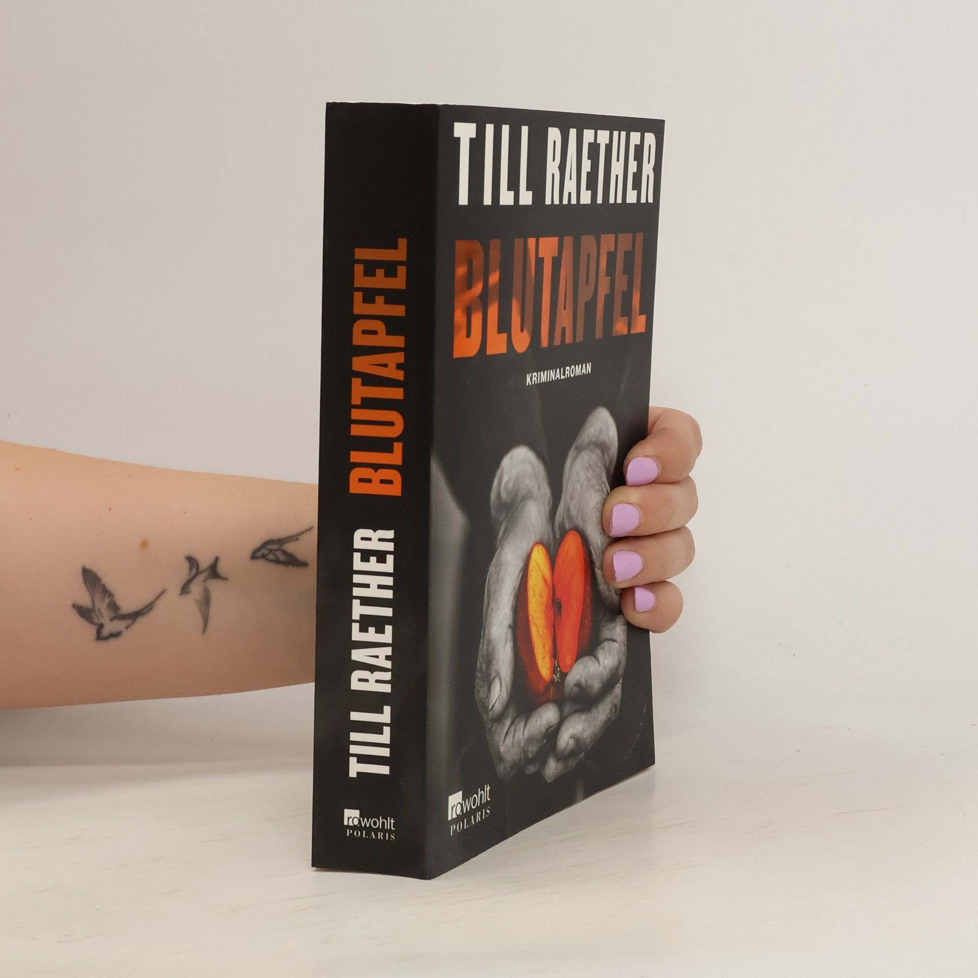 Till Raether Blutapfel