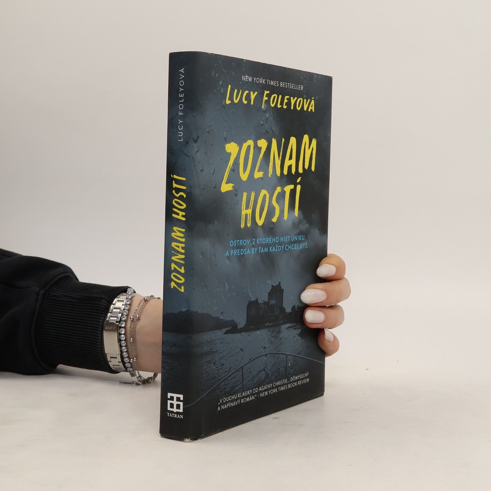 Lucy Foley Zoznam hostí