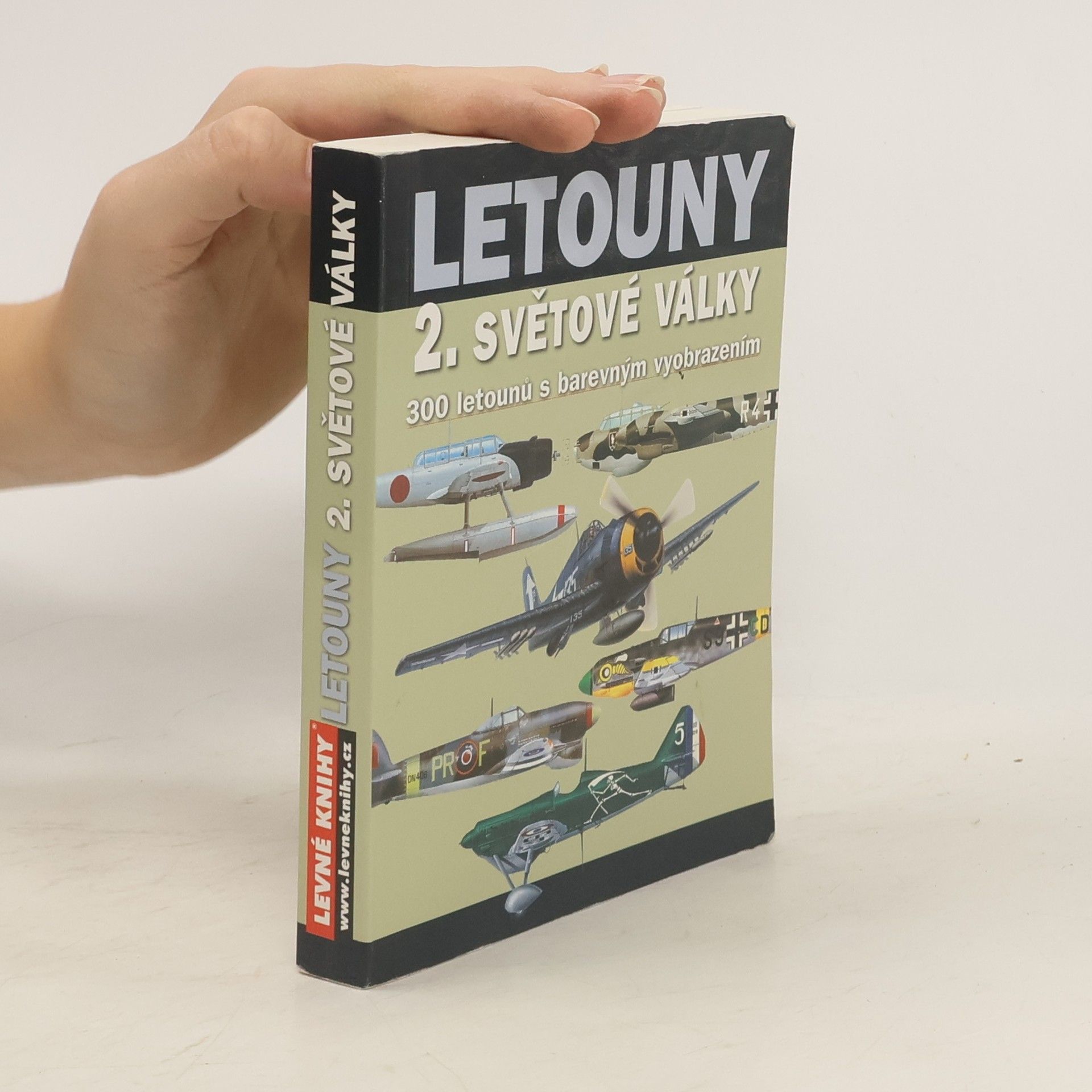 Christopher Chant Letouny 2. světové války