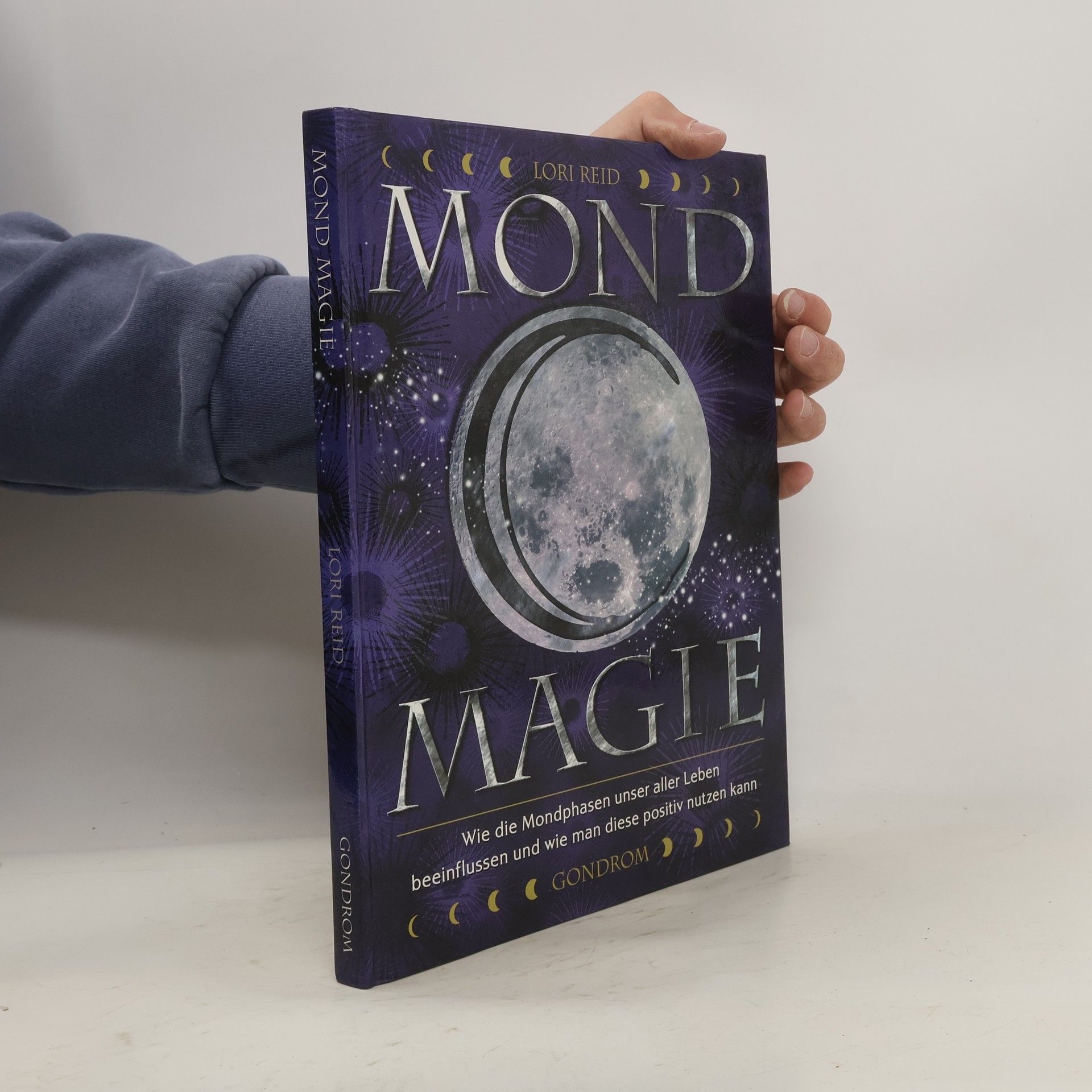 Lori Reid Mond-Magie
