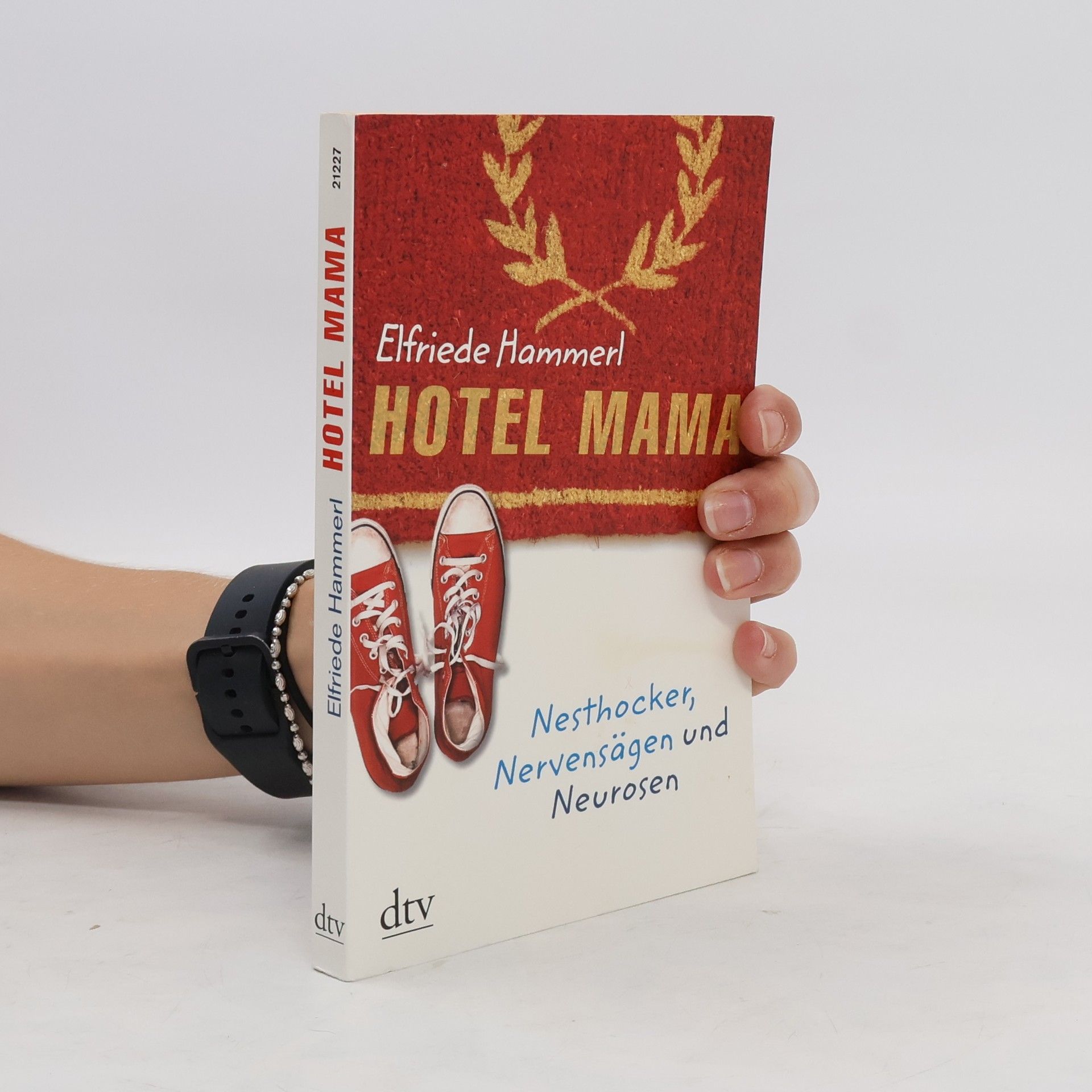 Elfriede Hammerl Hotel Mama
