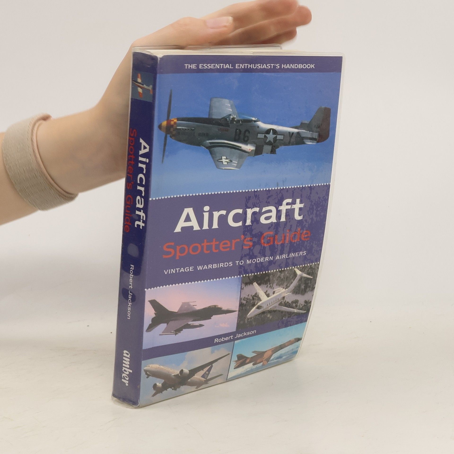 Robert Jackson Aircraft Spotter's Guide