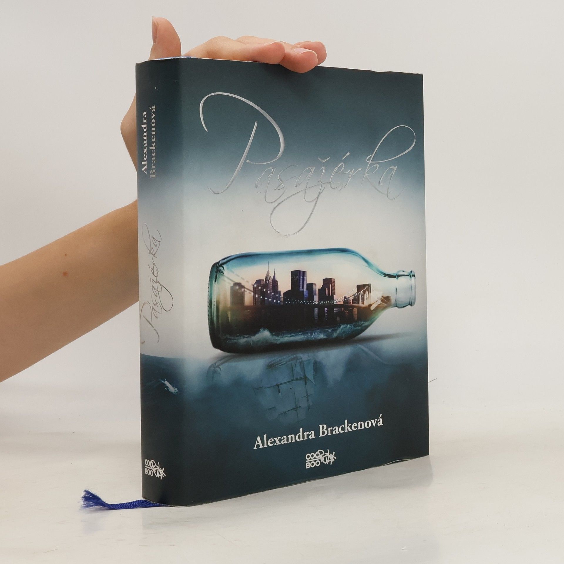Alexandra Bracken Pasažérka